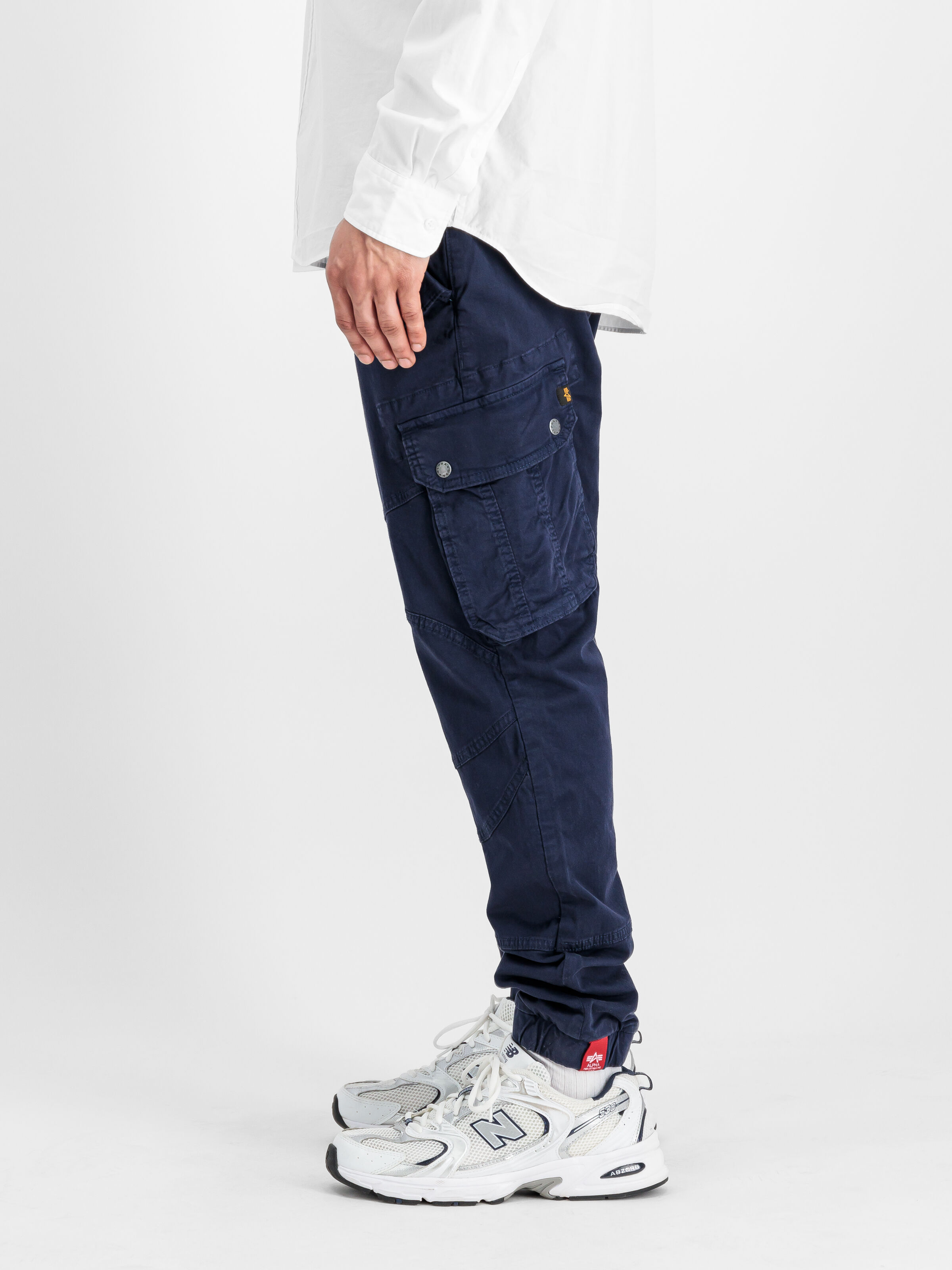 Combat Pant ultra navy 126215_697_2_model_00004_125912