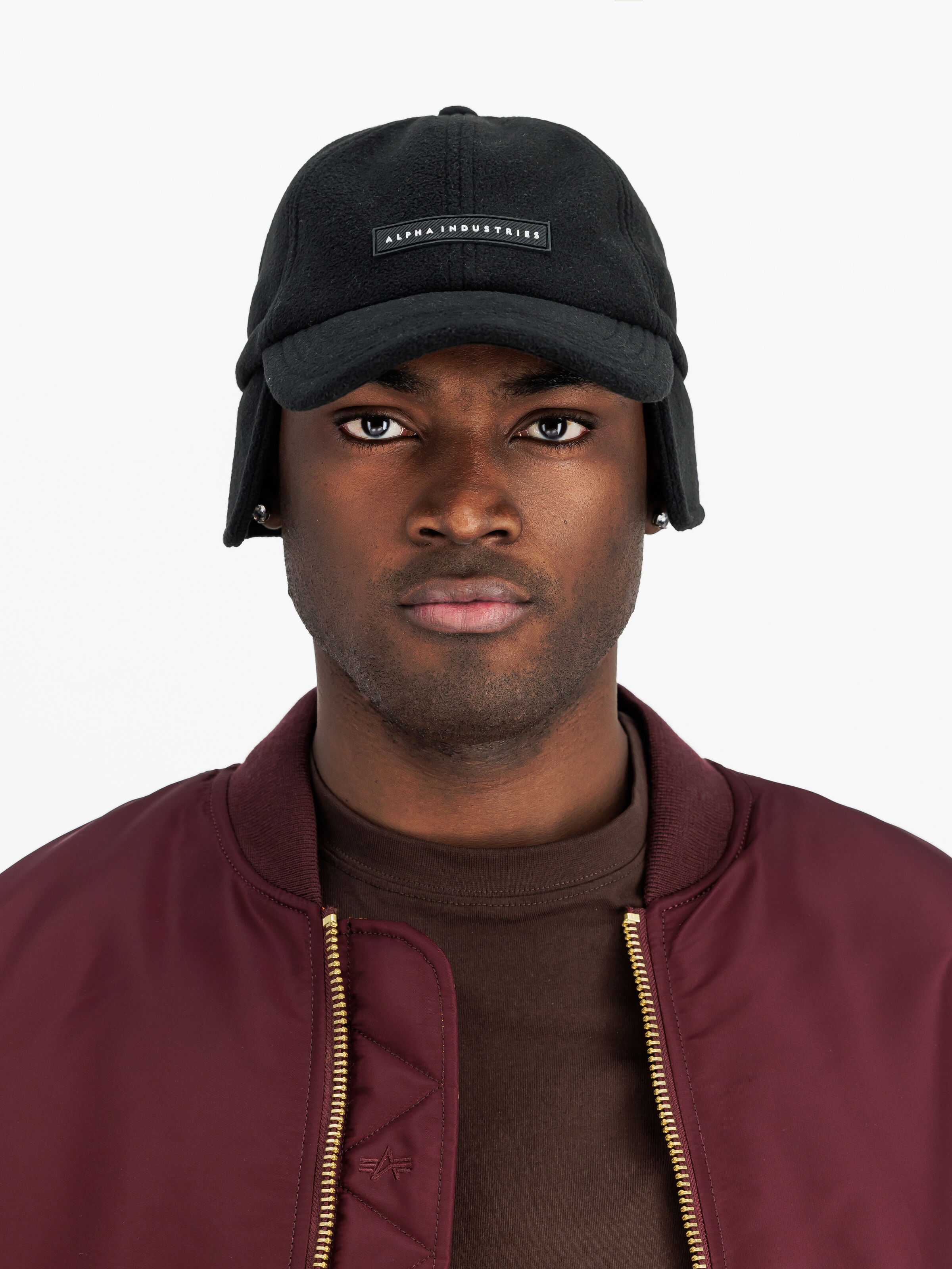 Snow Cap Rubber Logo black 258906_03_2_model_00001_161289