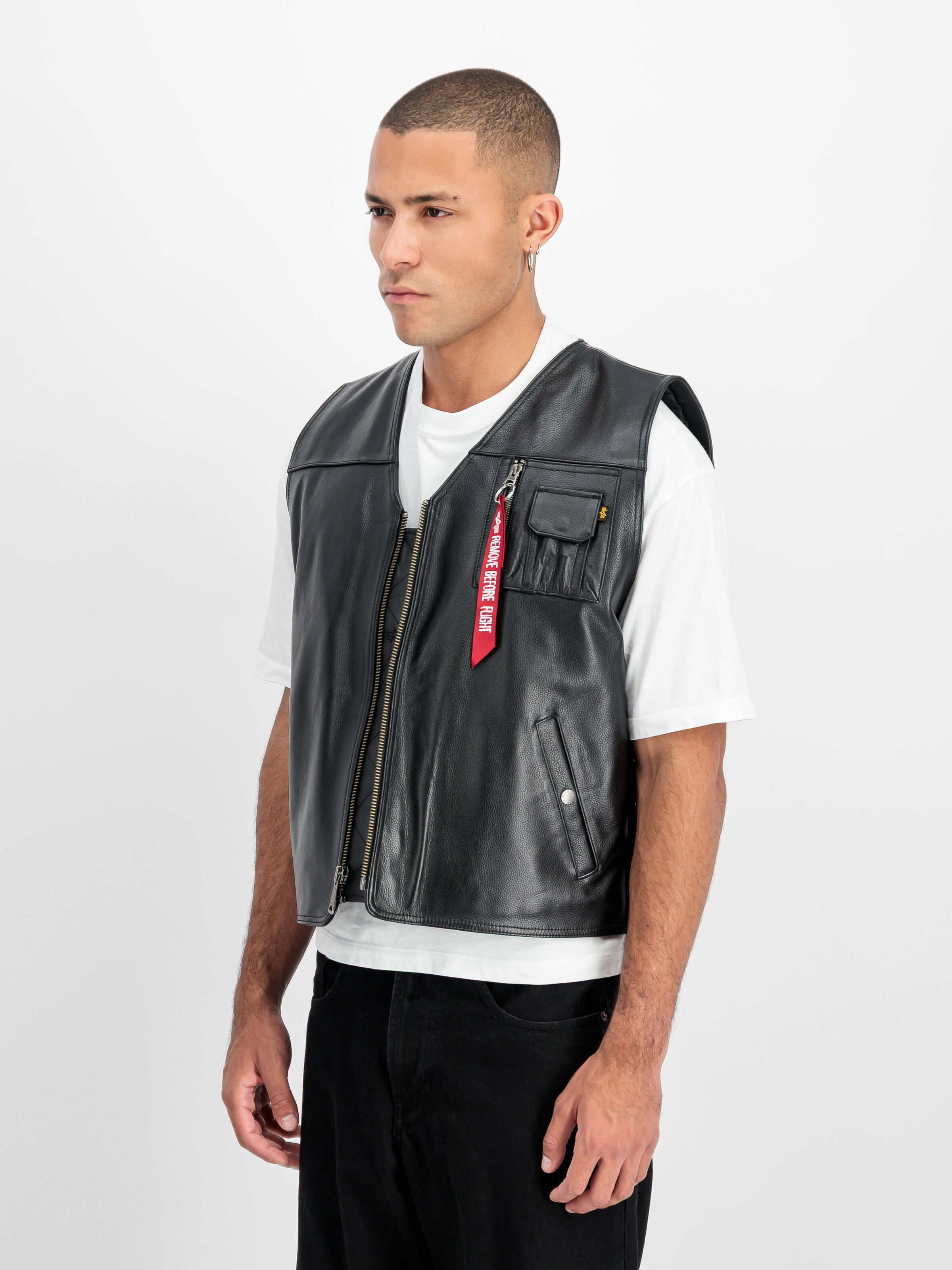 X-Force Leather Vest black 266108_03_2_model_00002_210274