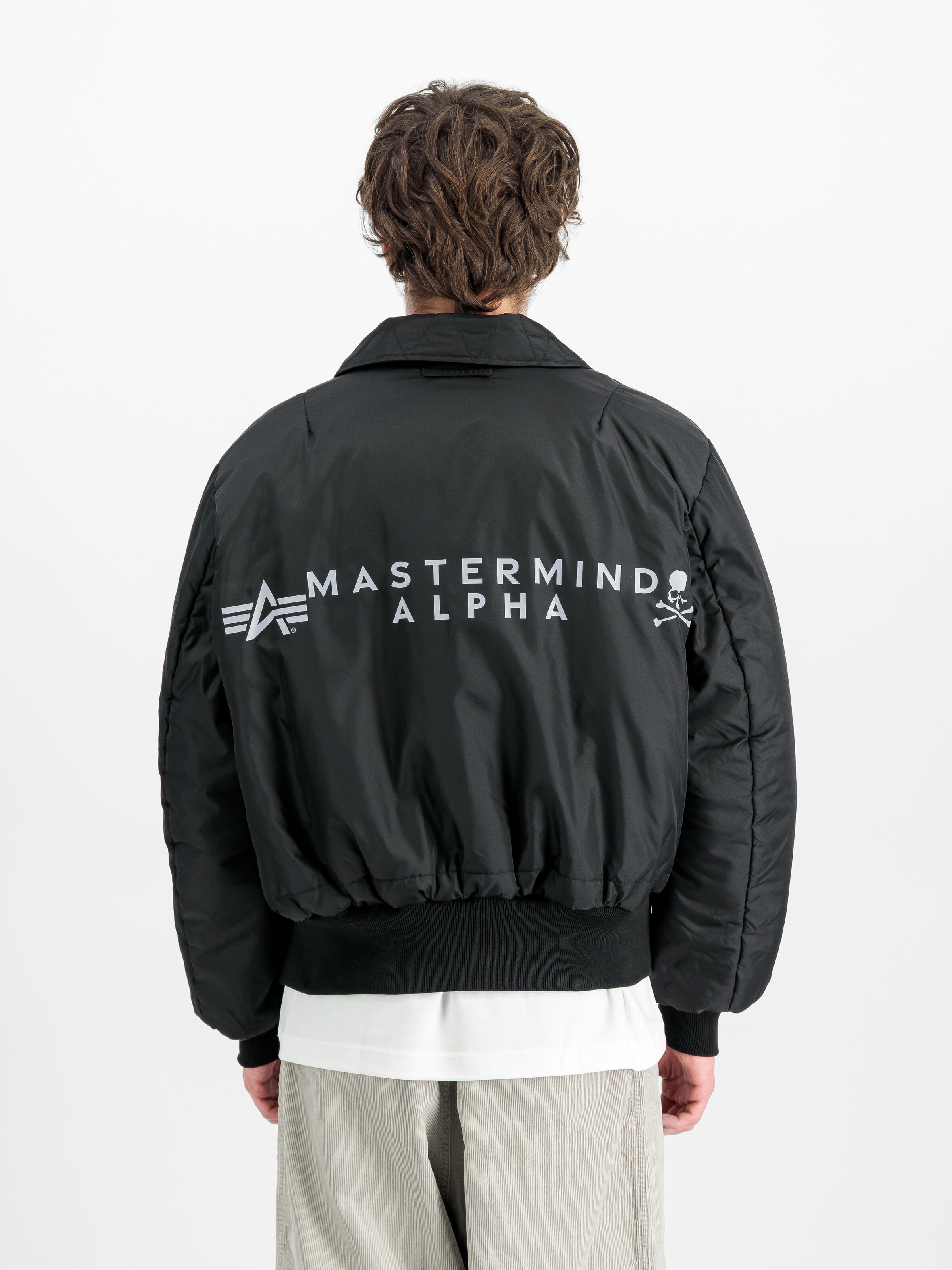 ALPHA x MASTERMIND REVERSIBLE FAUX MOUTON B-15 Bomber Jacket black 258019_03_3_detail_00002_215779