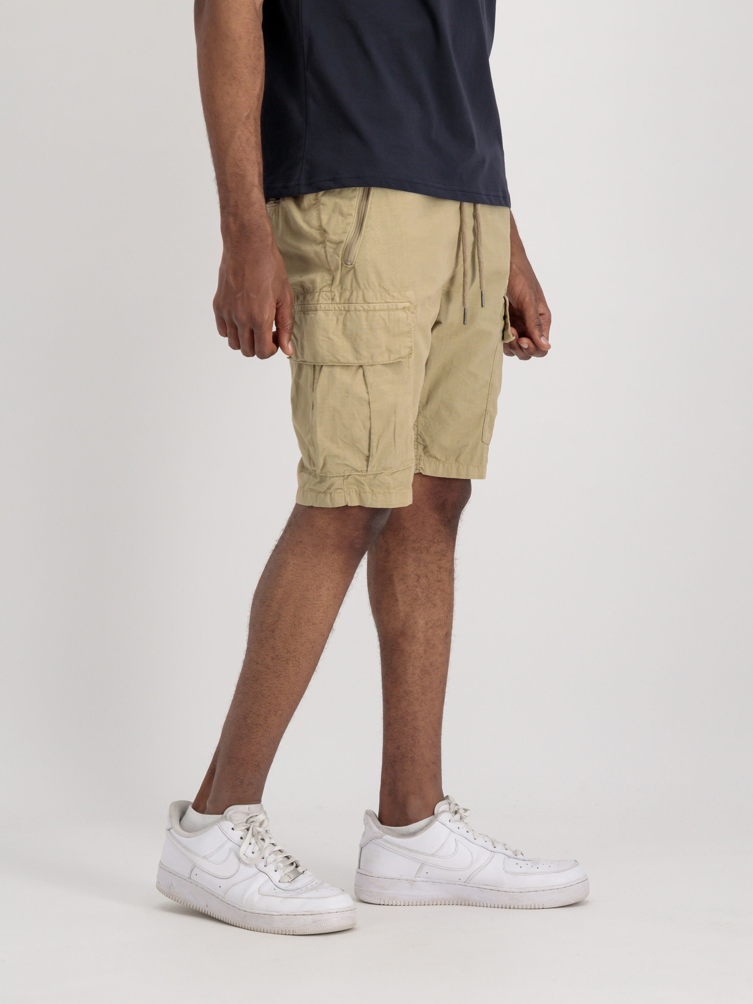 106250_14_alpha_industries_ripstop_jogger_short_003_182378