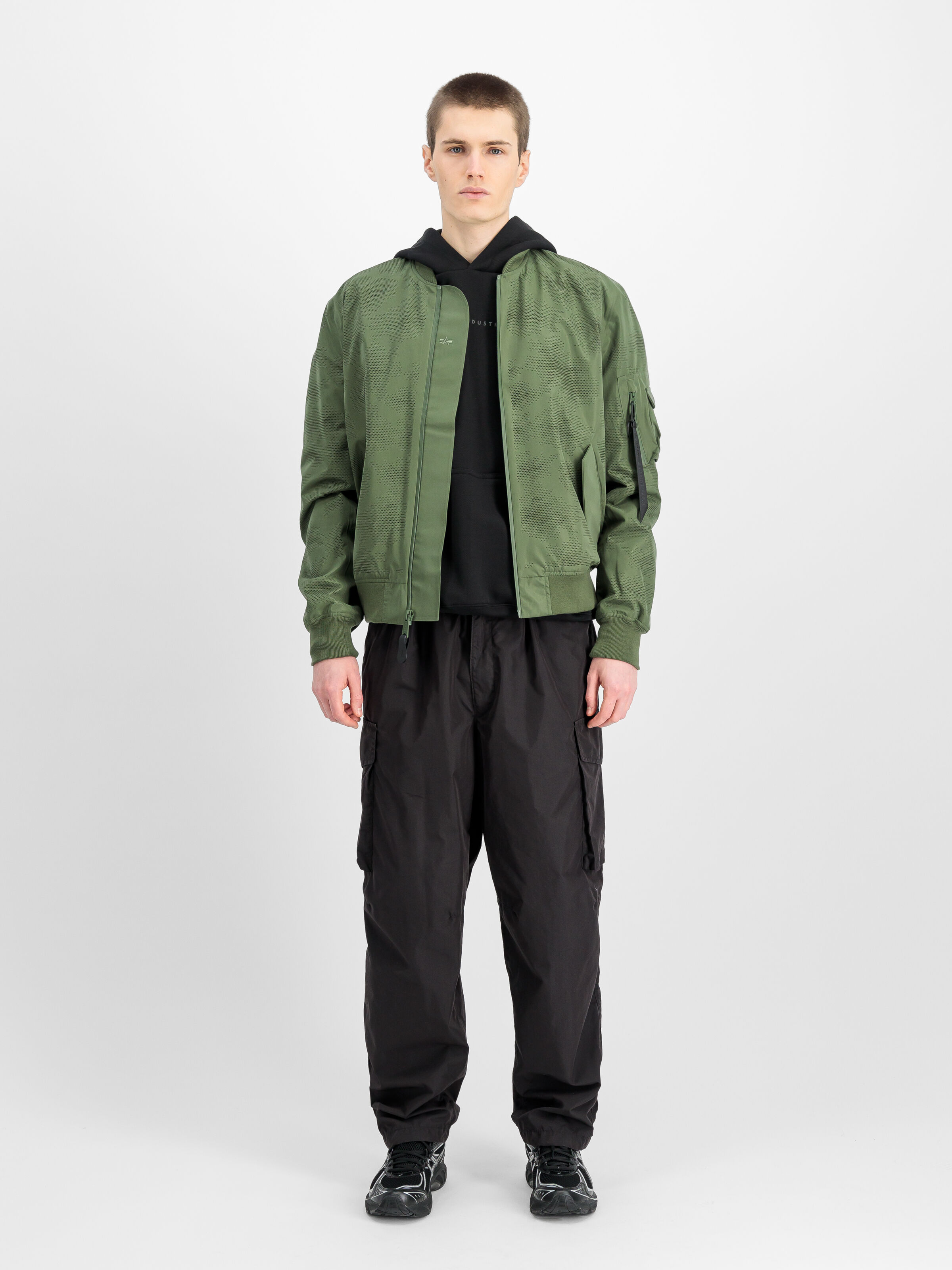 L-2B II Laser Cut Light Flight Jacket sage-green 756120_01_2_model_00001_155253