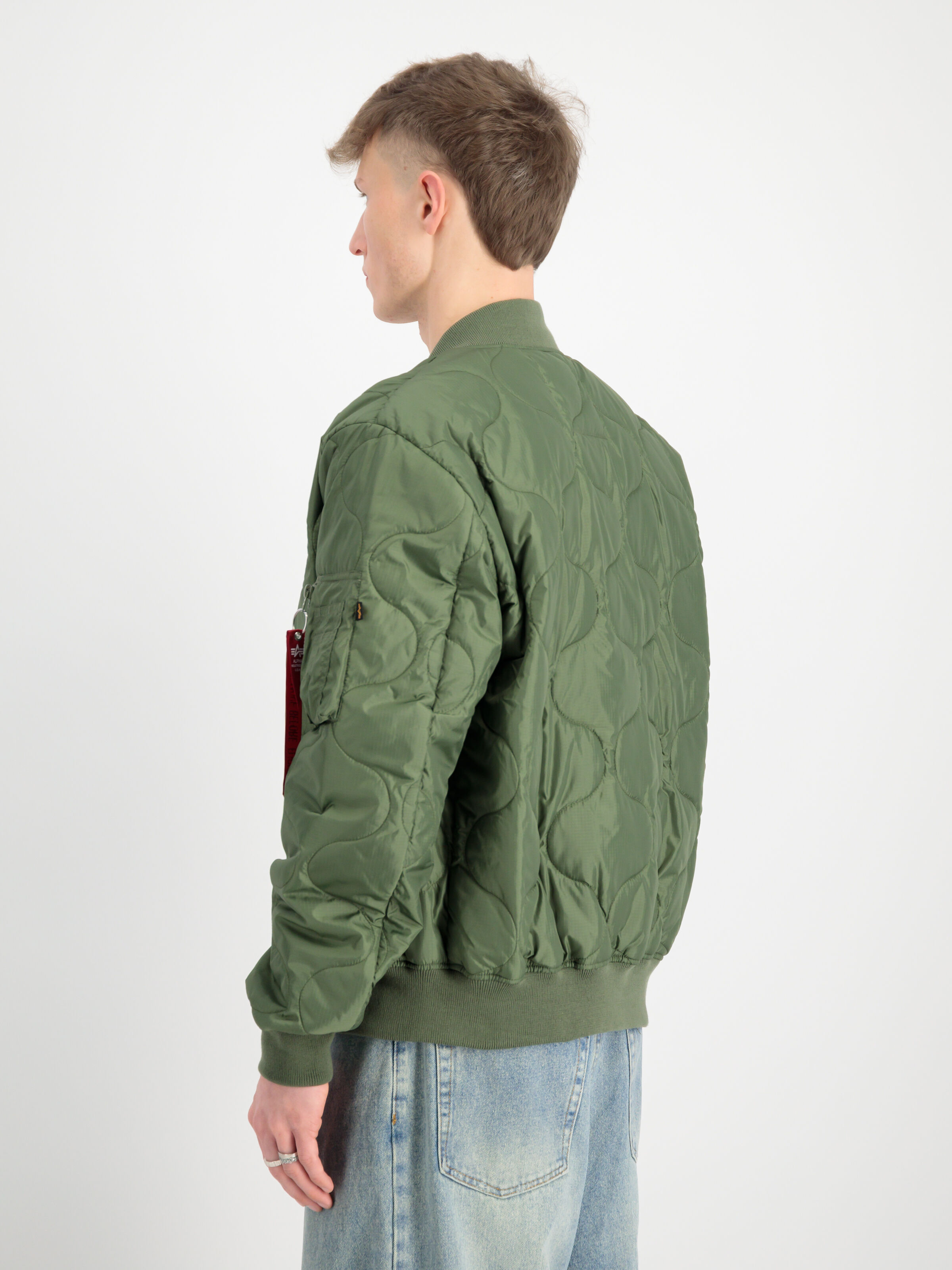 MA-1 ALS Bomber Jacket sage-green 136135_01_2_model_00004_123911