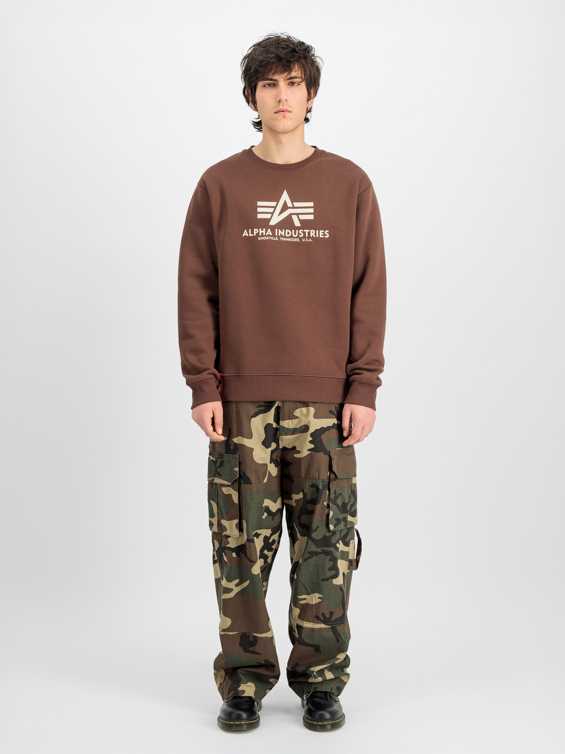 Basic Big Logo Sweatshirt powder brown 178302_204_2_model_00001_233268