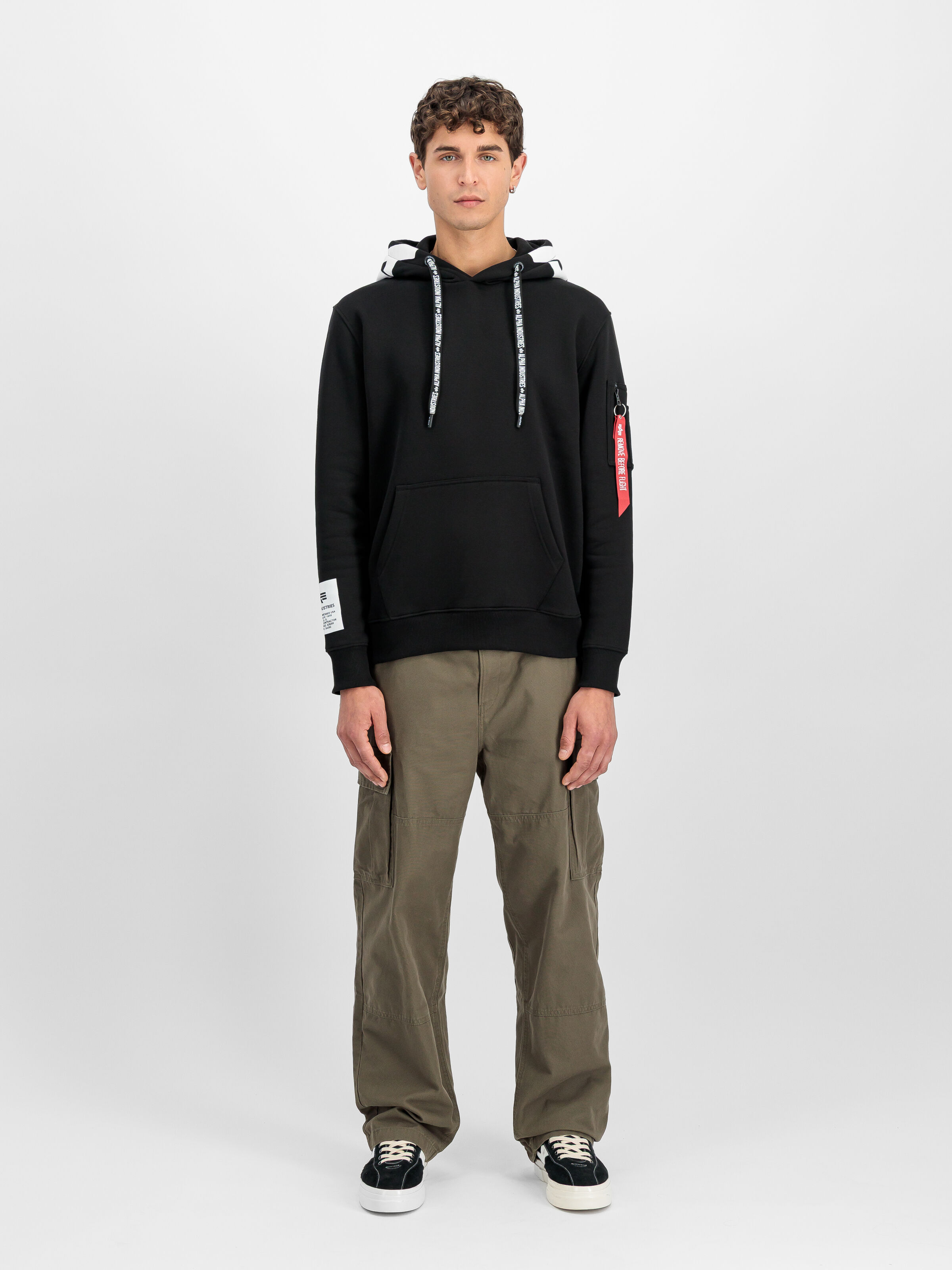Alpha Hoodie black 126803_03_2_model_00001_190346