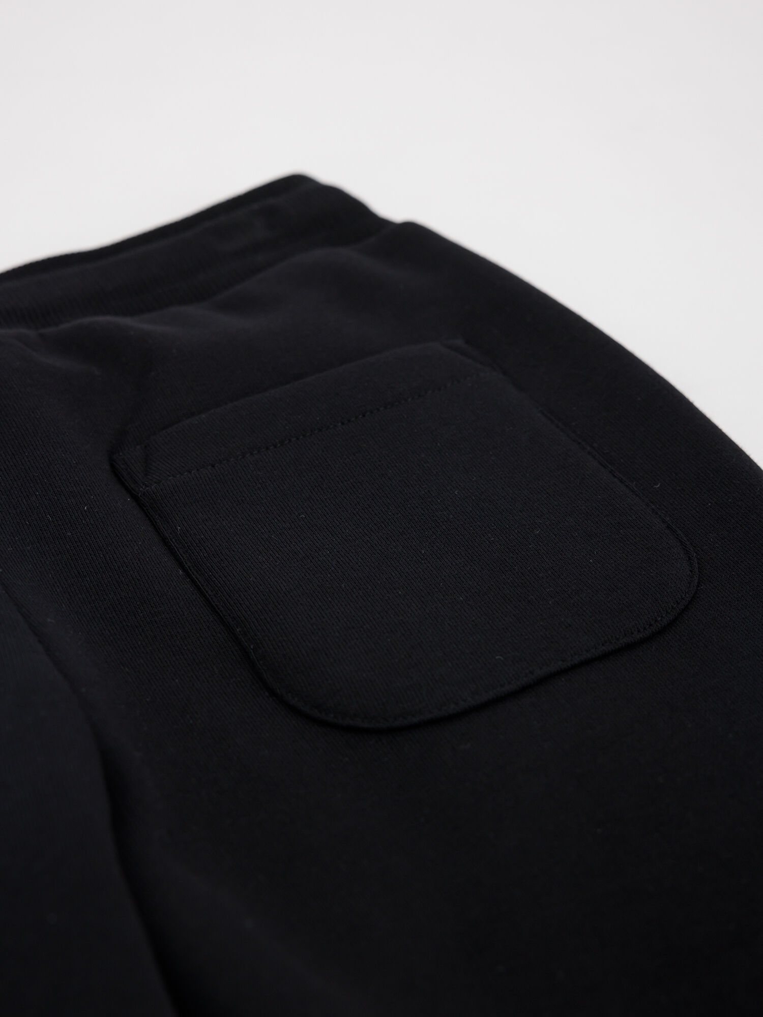 Basic Small Logo Jogger Kids black 116712_03_005_114492