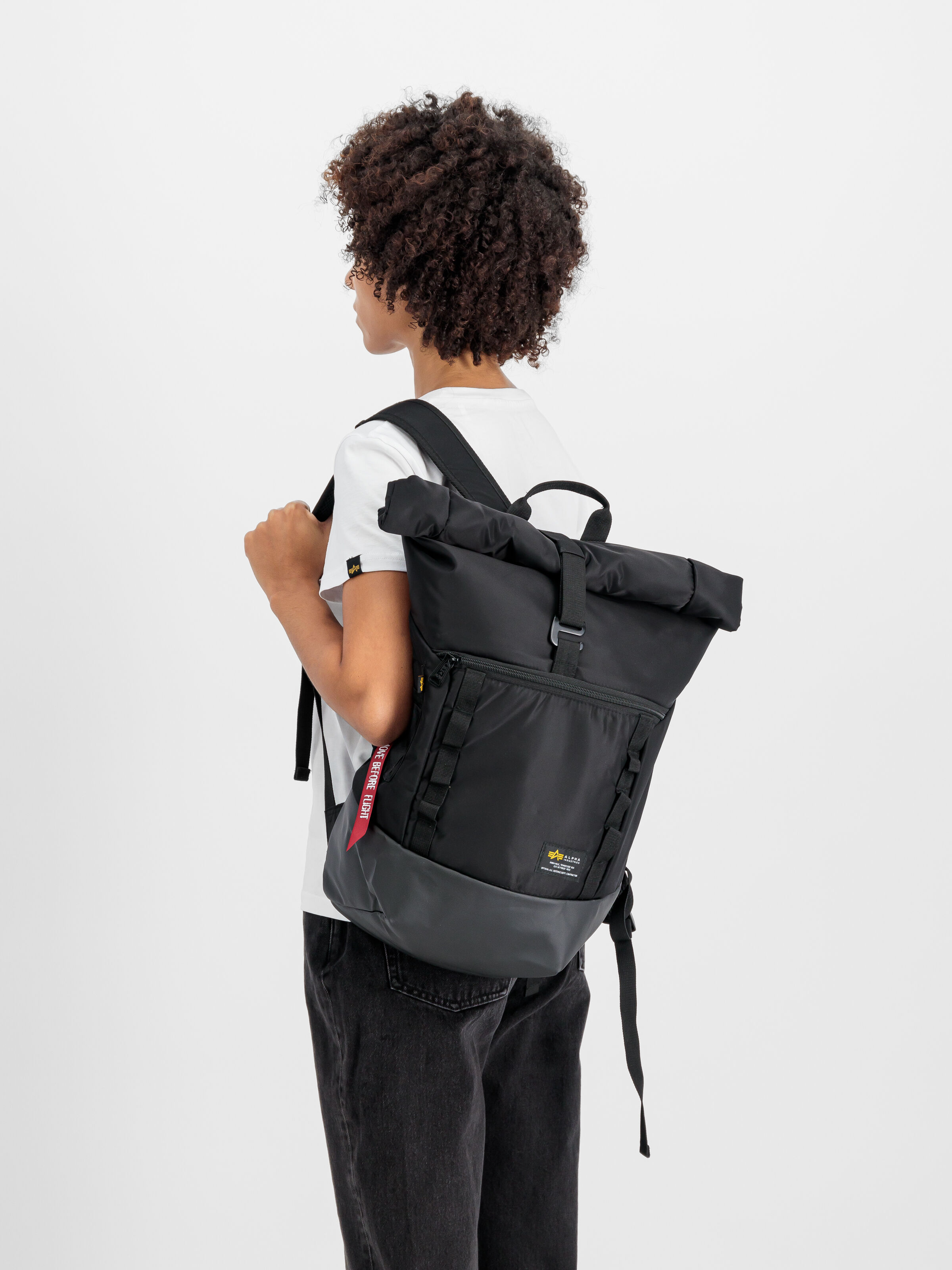 Crew Roll Top Bag black 126941_03_2_model_00001_111225