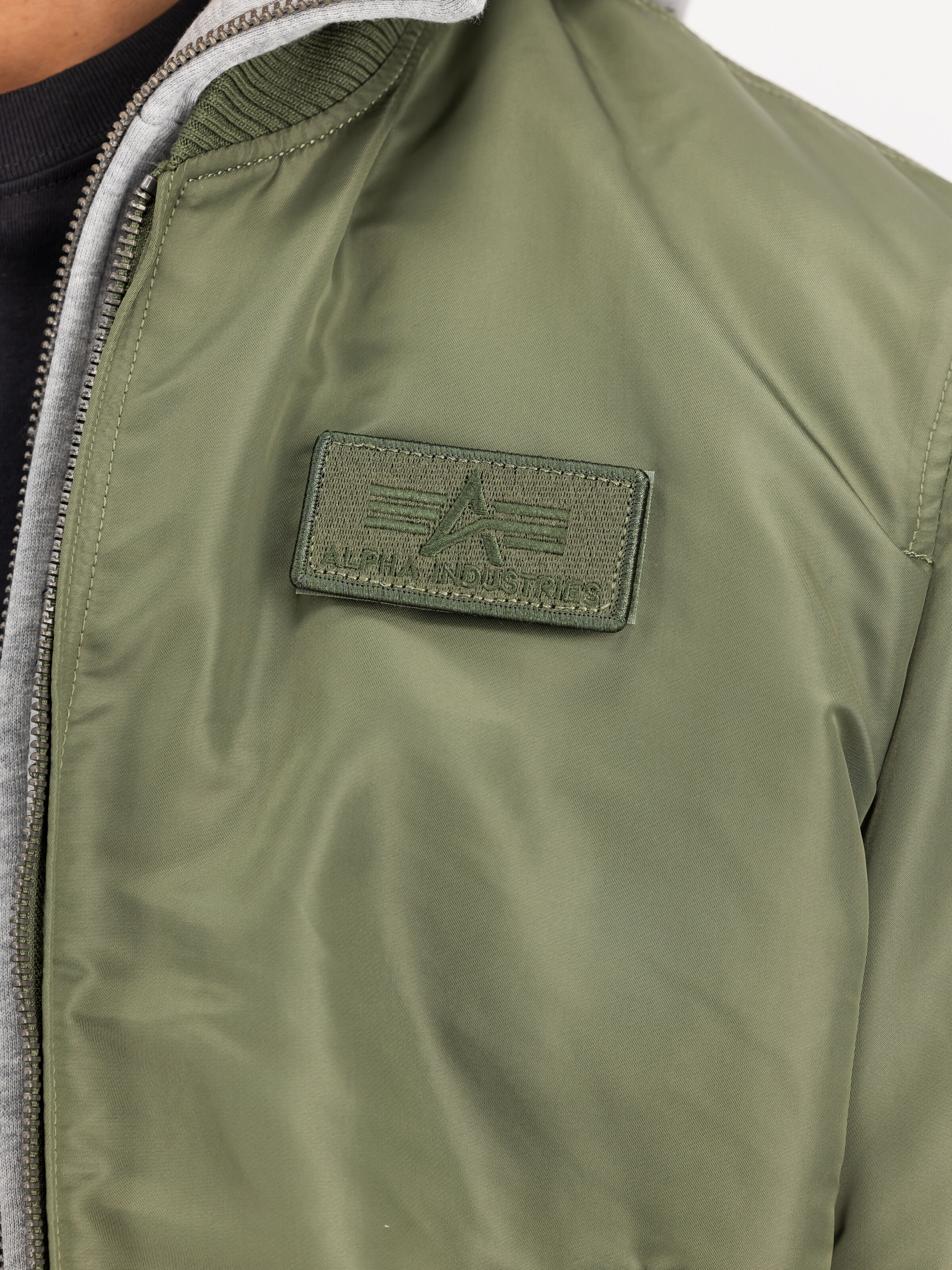 MA-1 D-Tec Hood Bomber Jacket sage-green 183110_01_3_detail_00001_127943