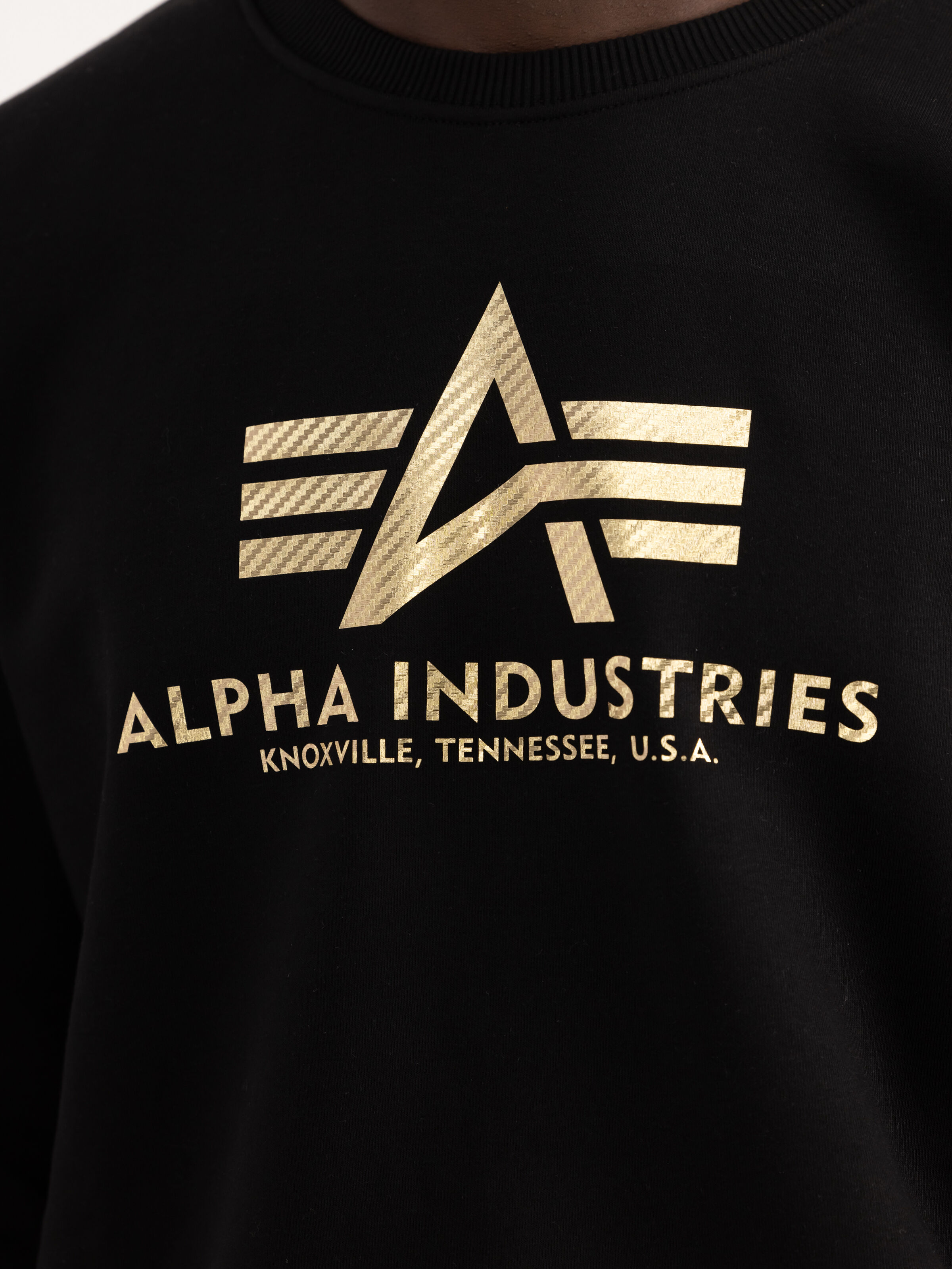 Basic Carbon Sweatshirt black/gold 146311_365_3_detail_00001_129790