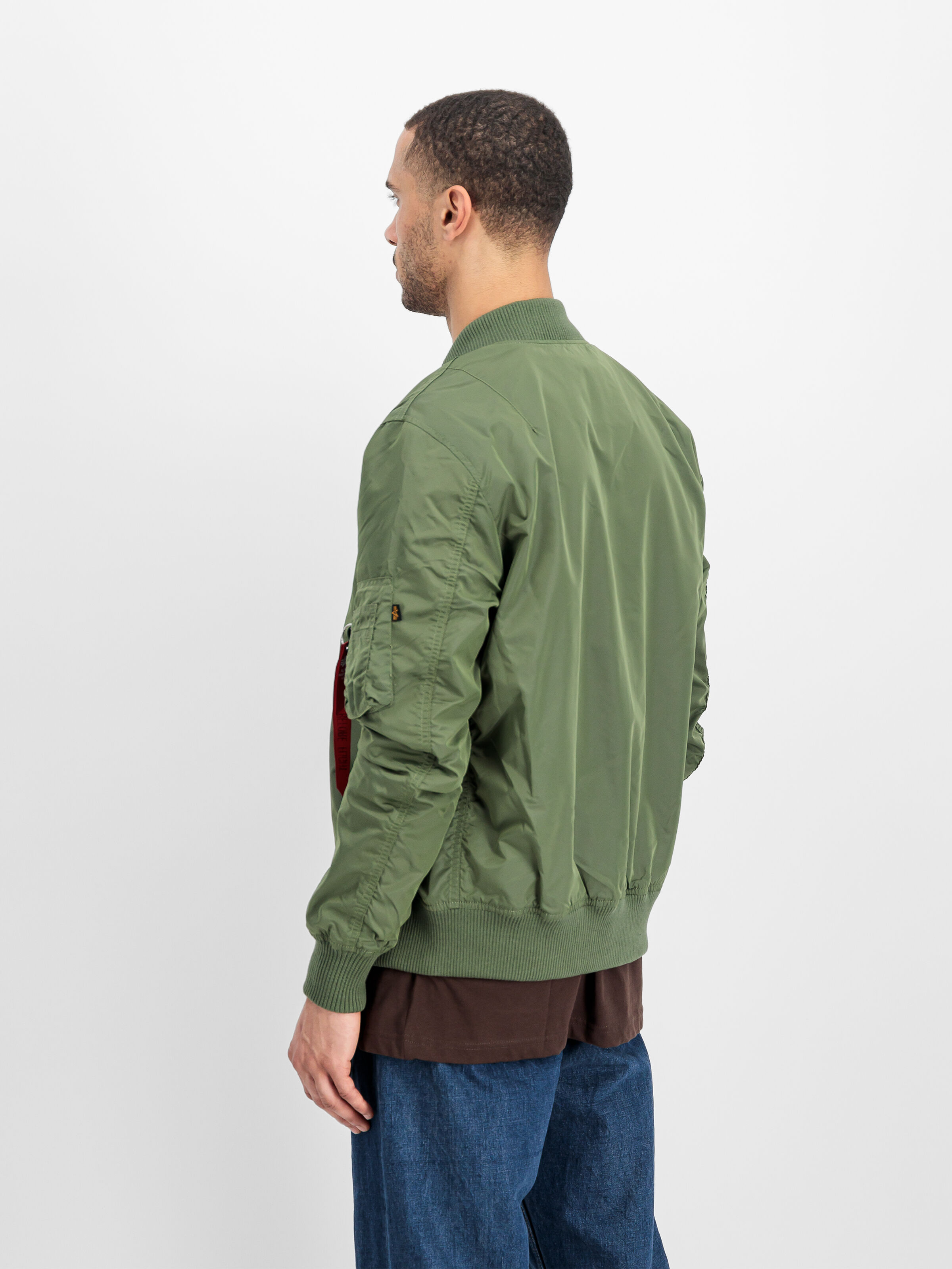 MA-1 TT Light Bomber Jacket sage-green 191103_01_2_model_00004_125454