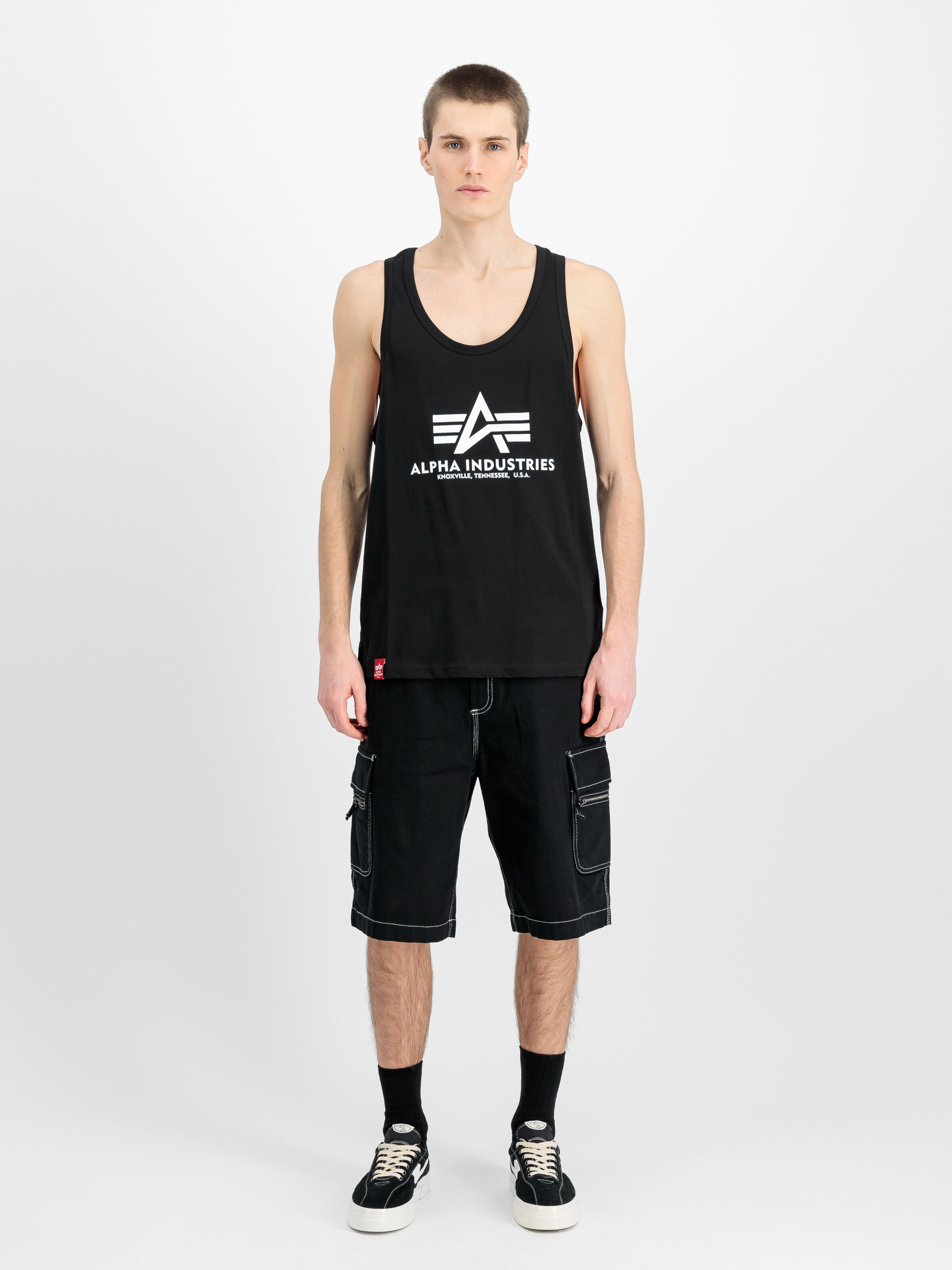 Basic BB Big Logo Tank black 116513_03_2_model_00001_154836