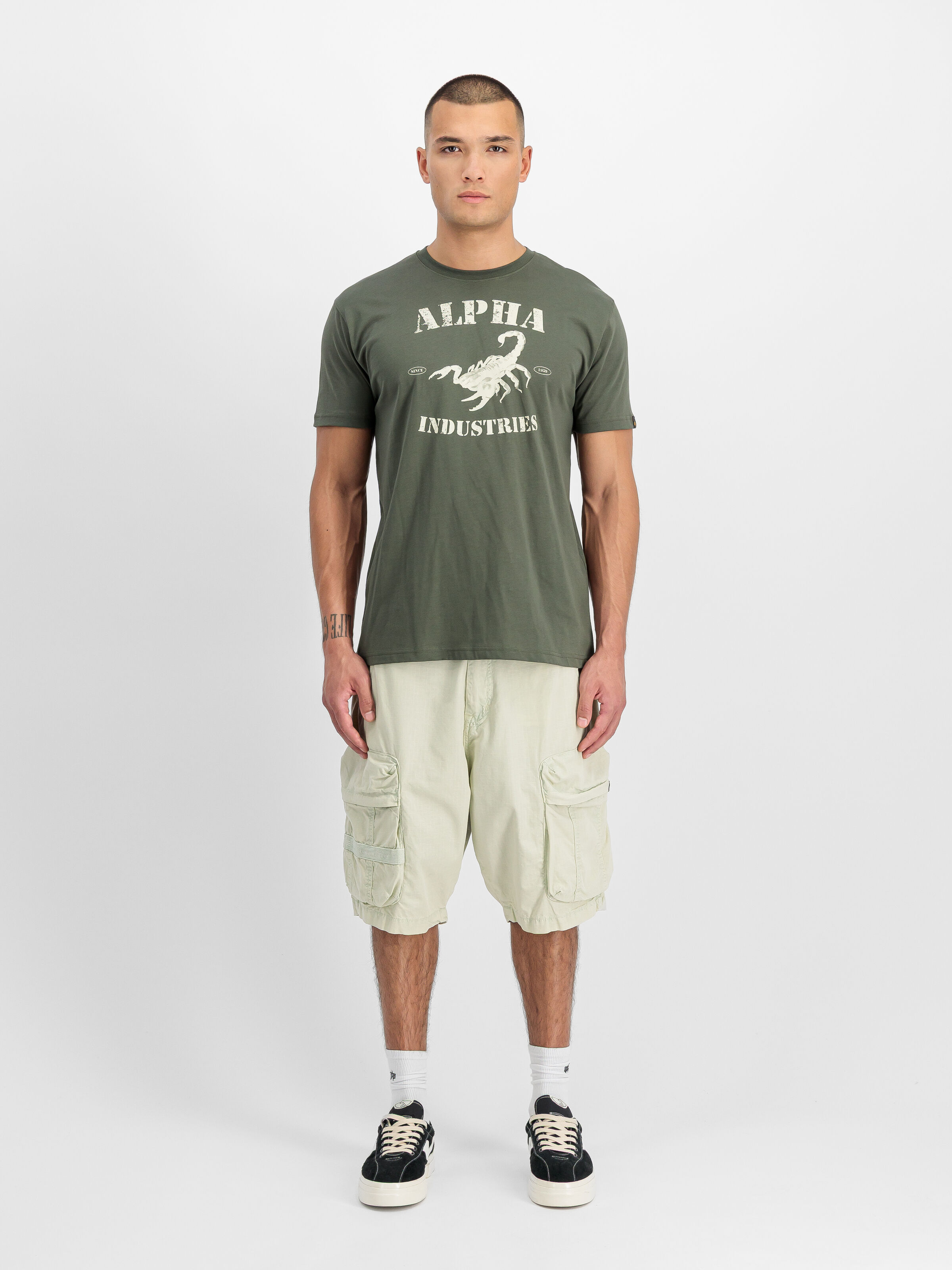 Scorpion T-Shirt dark olive 266513_142_2_model_00001_215498