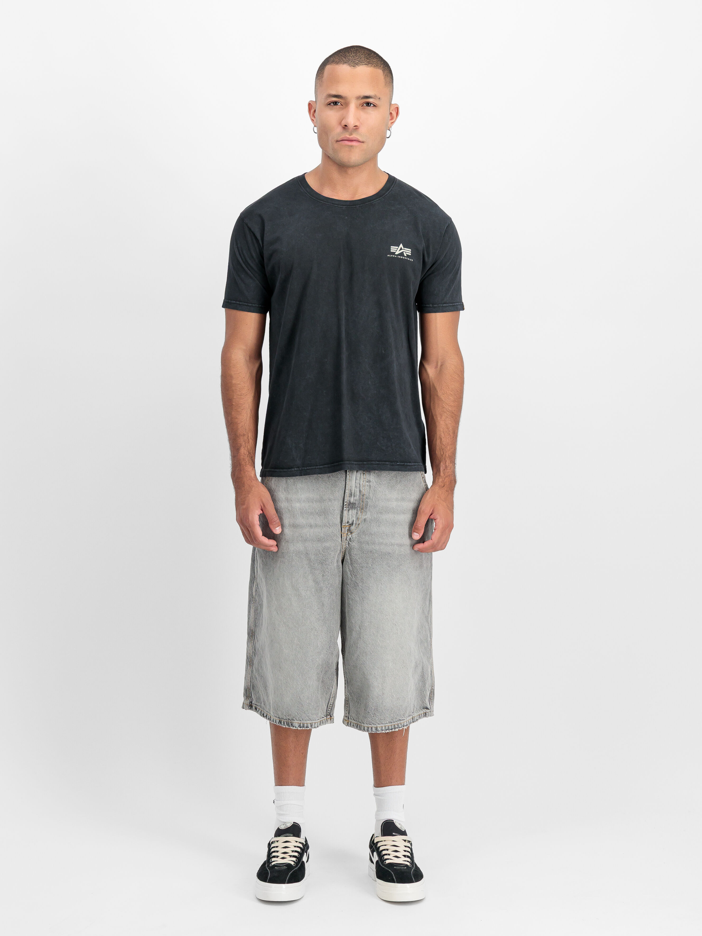 Alpha Legend T-Shirt black 266520_03_2_model_00001_210024