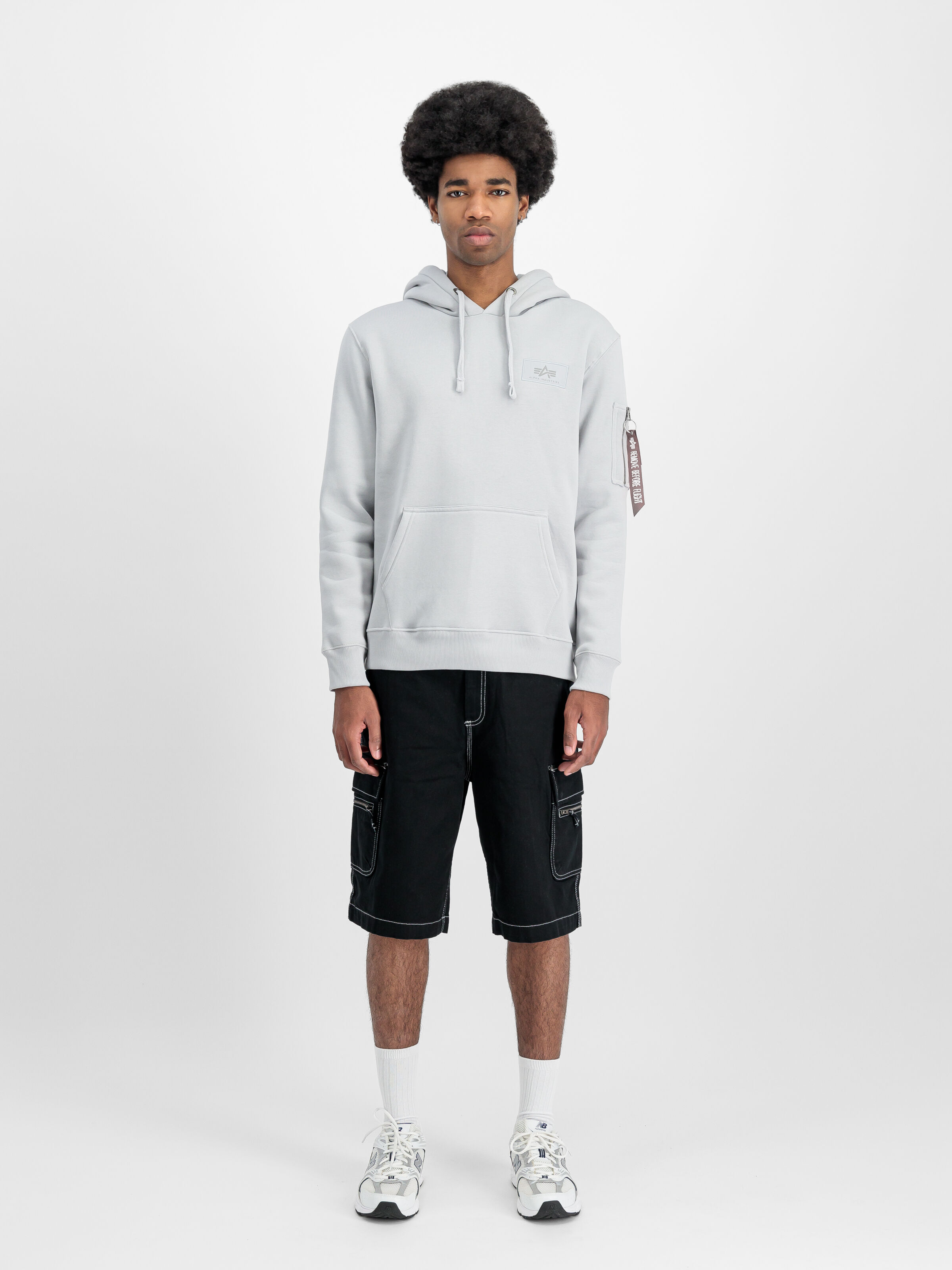 Backprint Hoodie pastel grey 178318_666_2_model_00001_131339