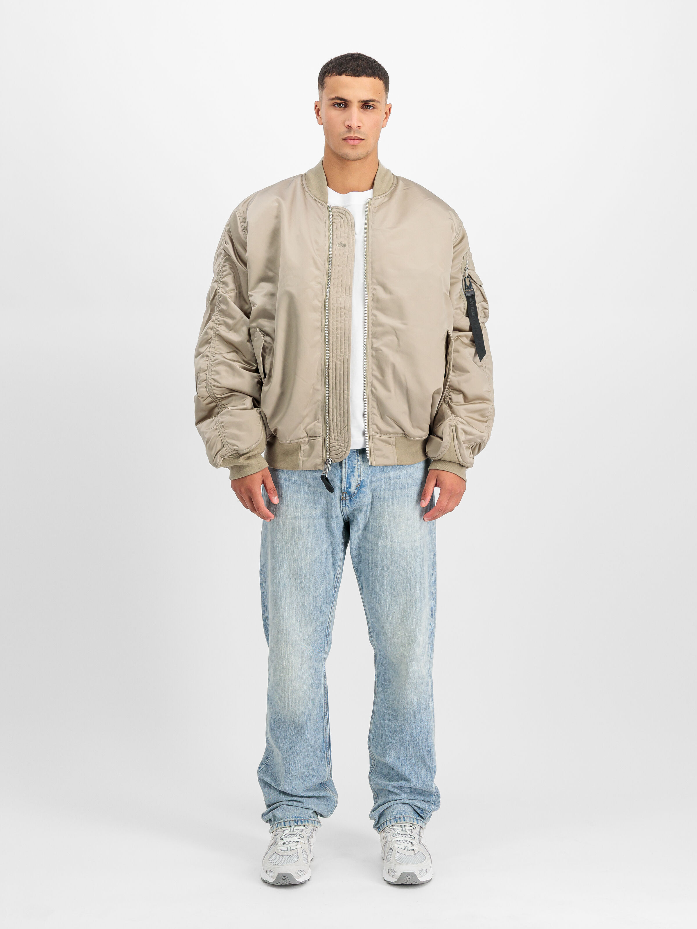 MA-1 UV Bomber Jacket vintage sand 146115UV_679_2_model_00001_195493