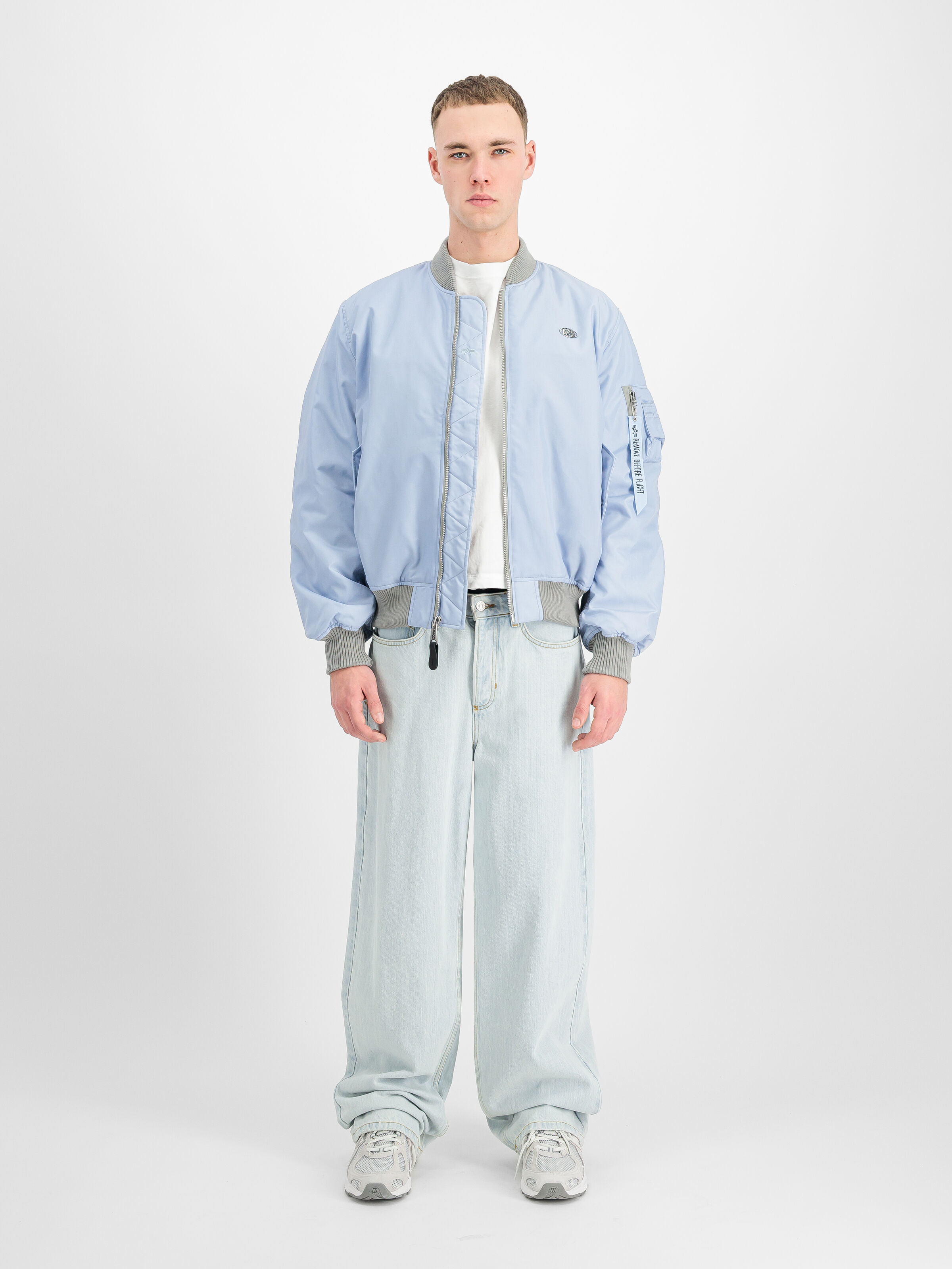 World Logo MA-1 Bomber Jacket artic blue 266102_40_2_model_00001_219253