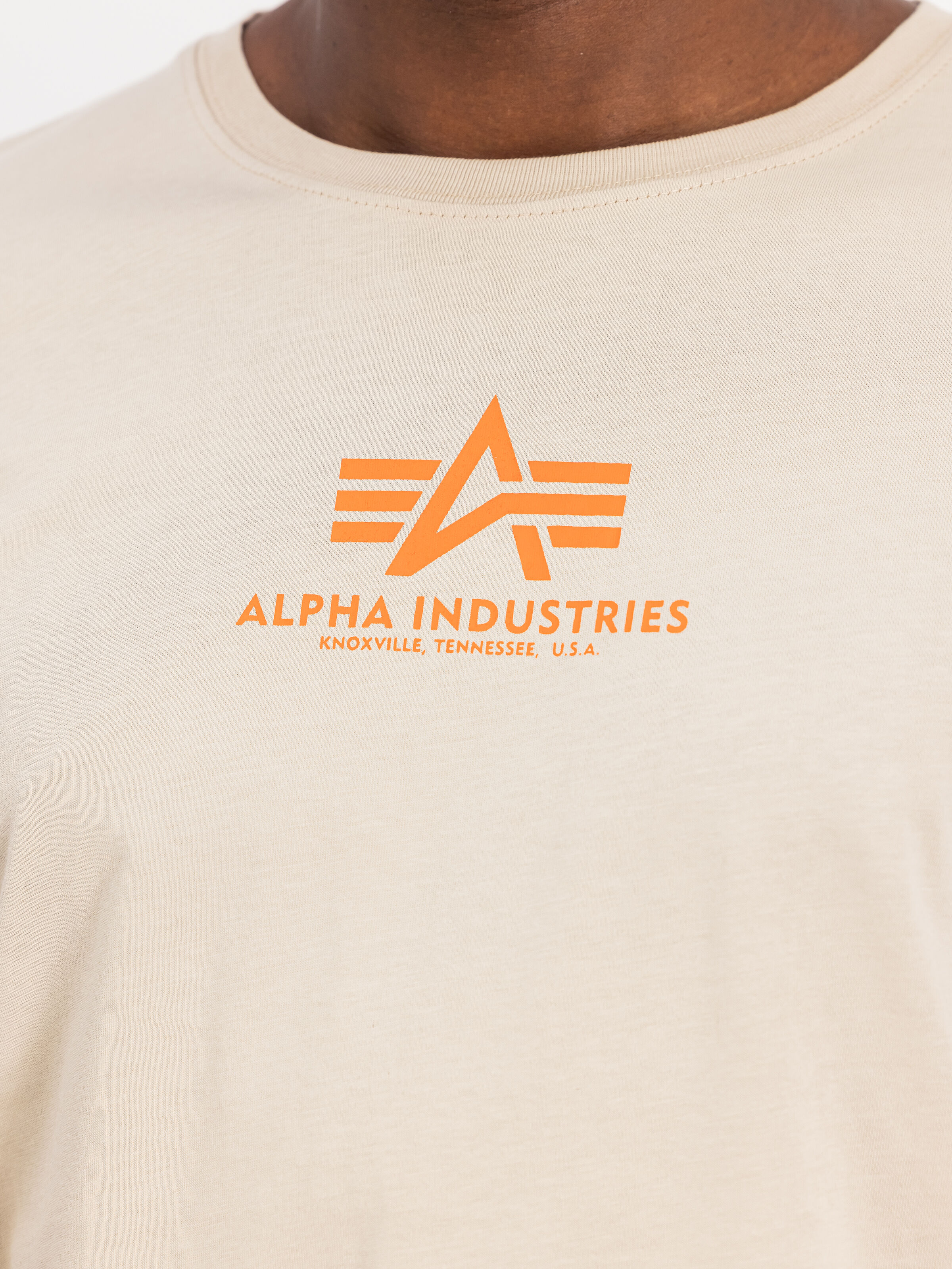 Basic Mid Logo T-Shirt organic beige 118533_627_3_detail_00001_160771