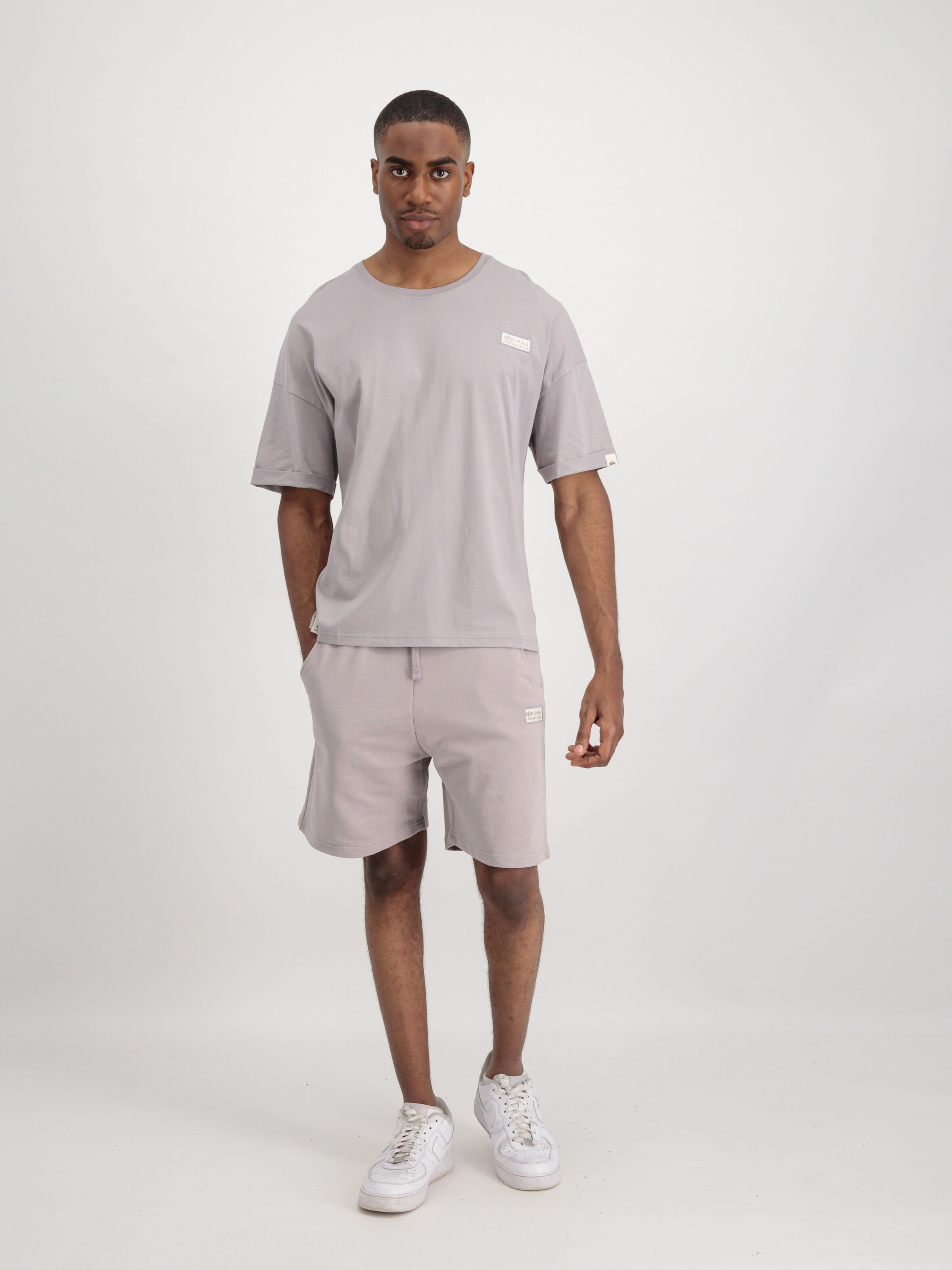 106365_643_alpha_industries_organics_jogger_short_004_182931