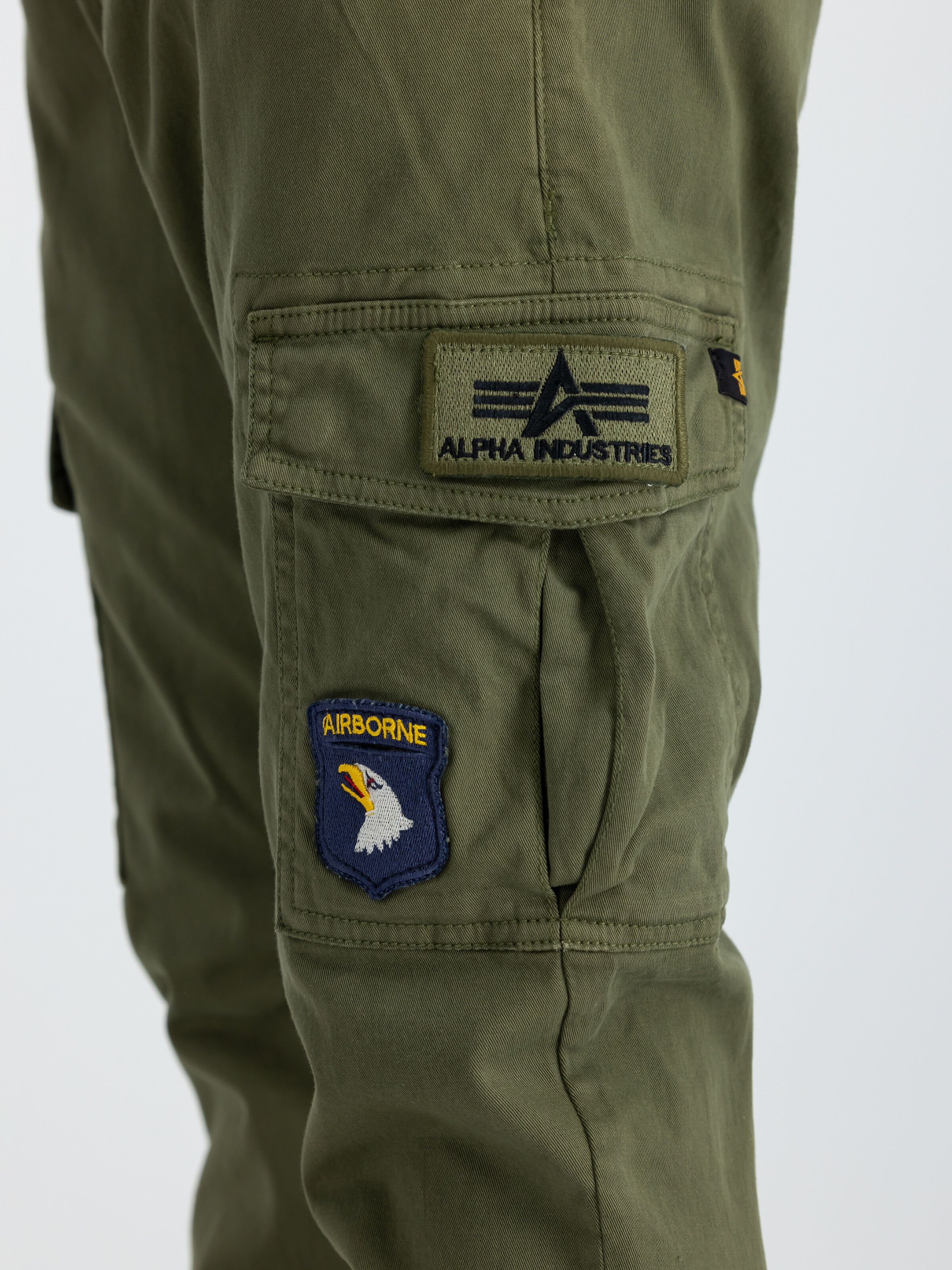 Petrol Patch Pant dark olive 178207_142_3_detail_00002_97639