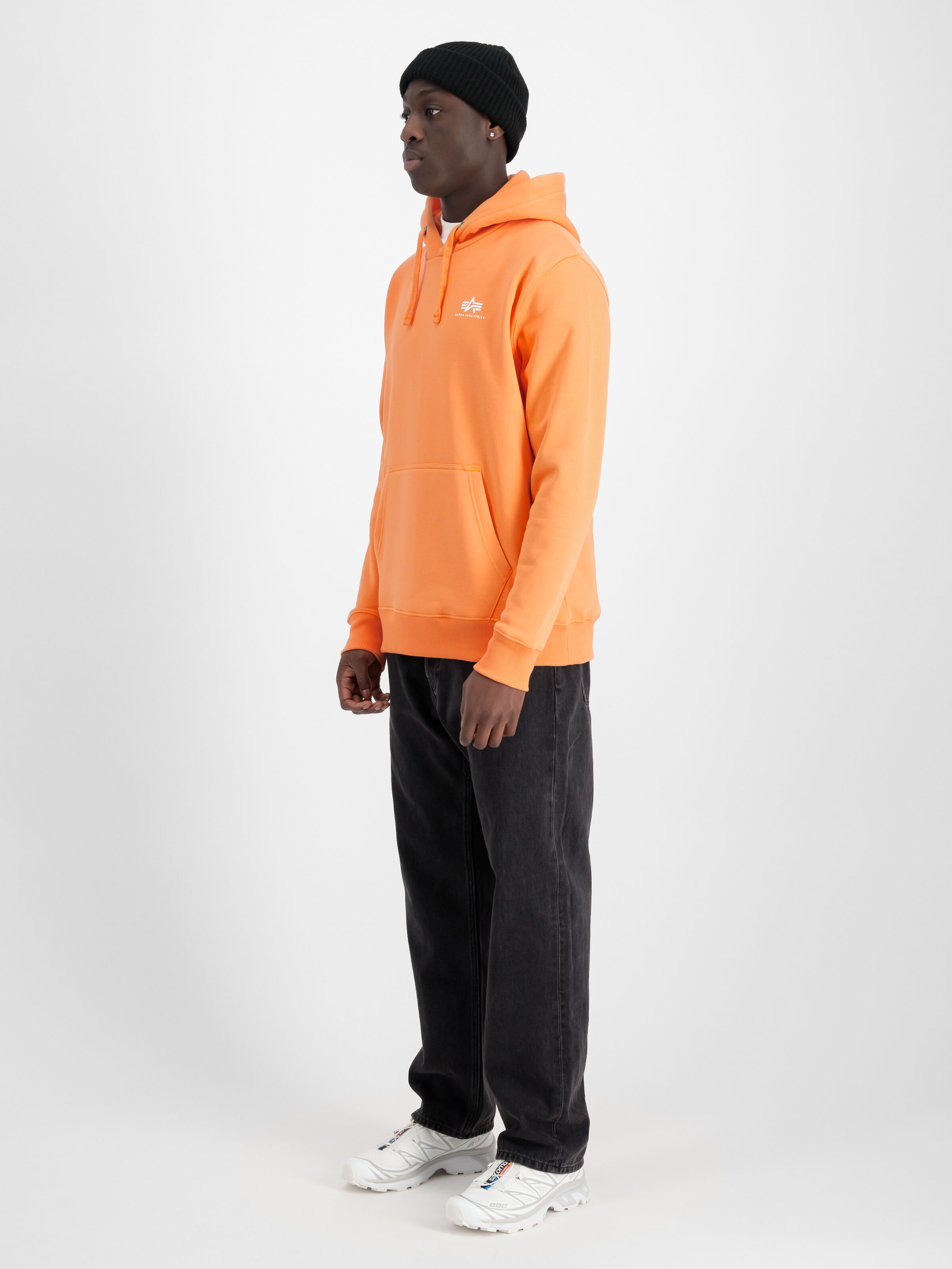 Basic Small Logo Hoodie tangerine 196318_710_00002_213443
