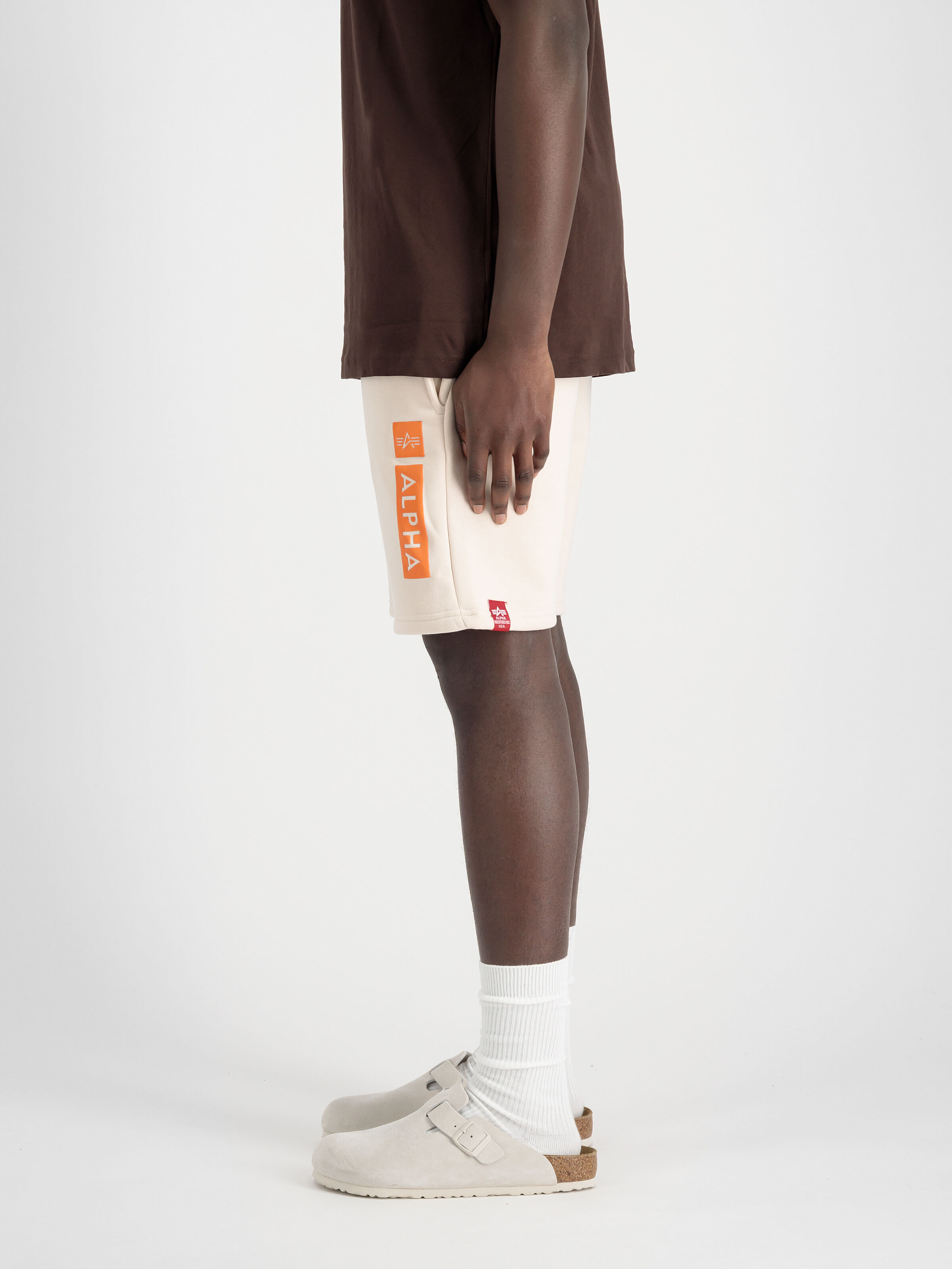 Alpha Puff Print Short jet stream white 146365_578_2_model_00004_182112