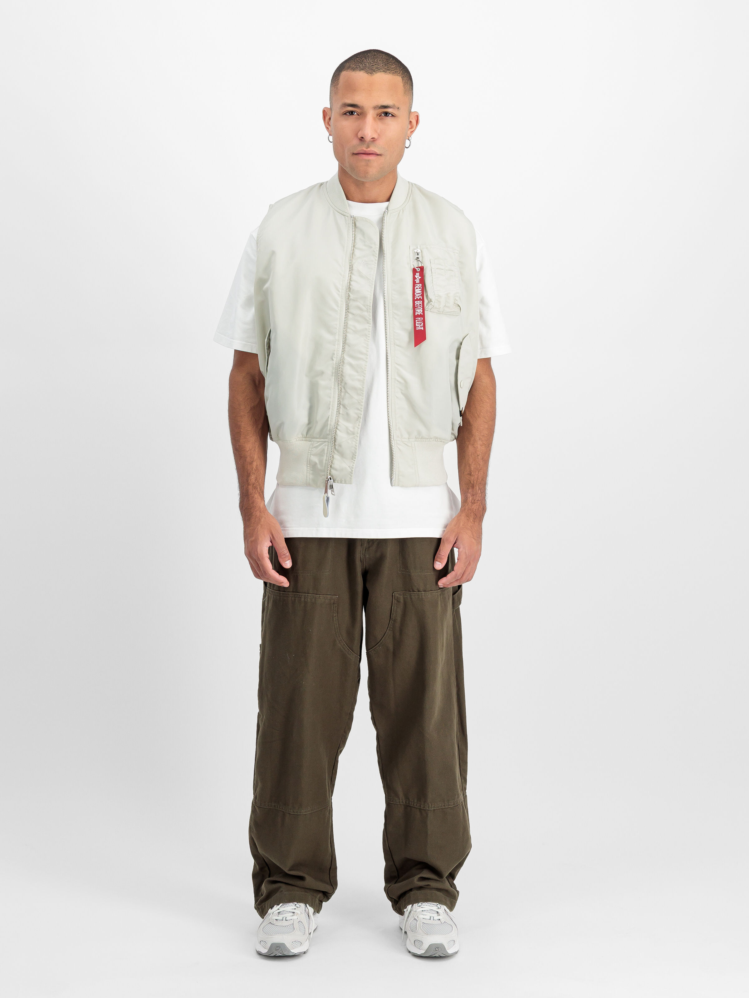 MA-1 Vintage Vest stone 156146_10_2_model_00001_209549