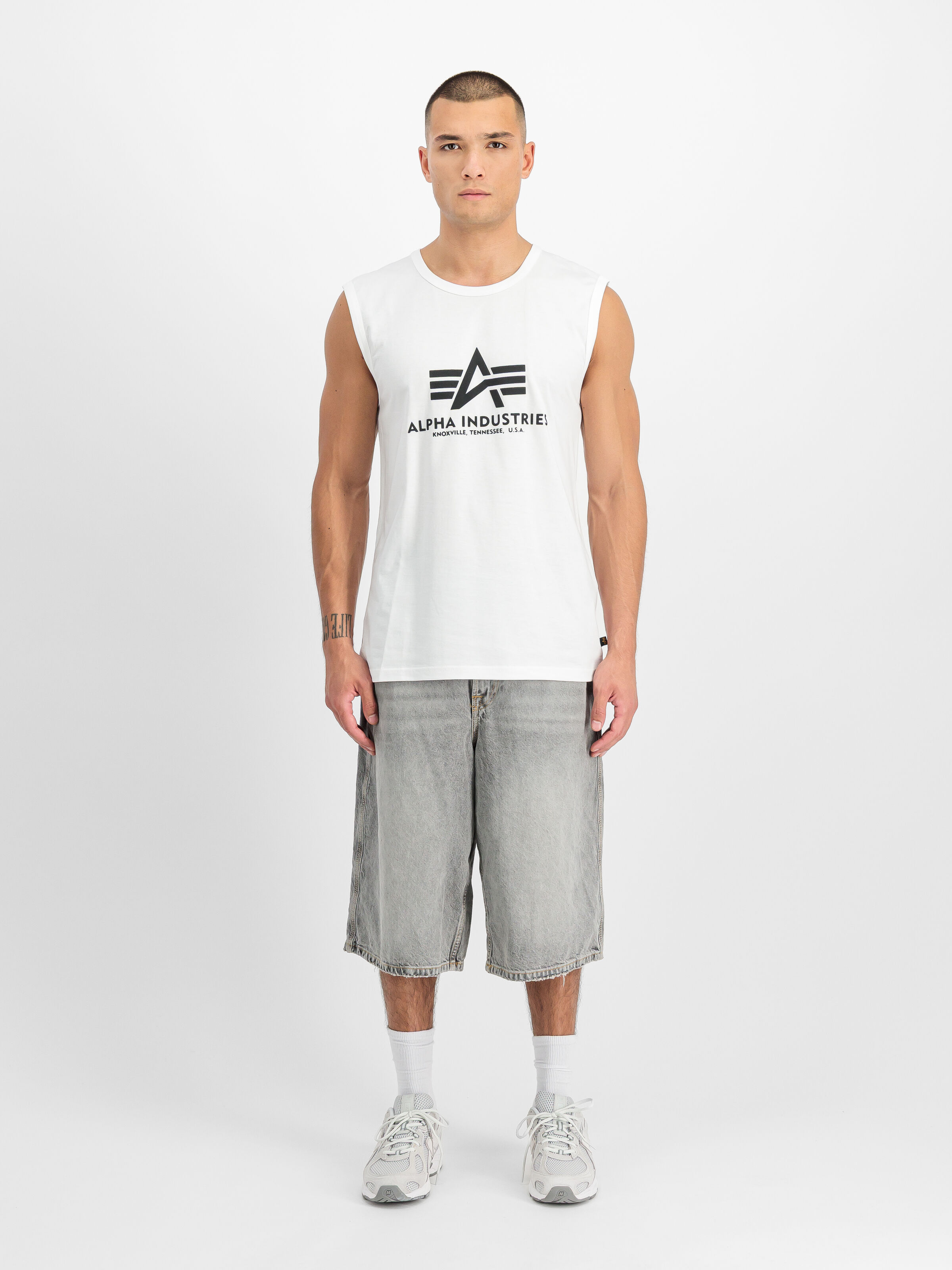 Basic Big Logo Puff Print Tank white 266561_09_2_model_00001_215291