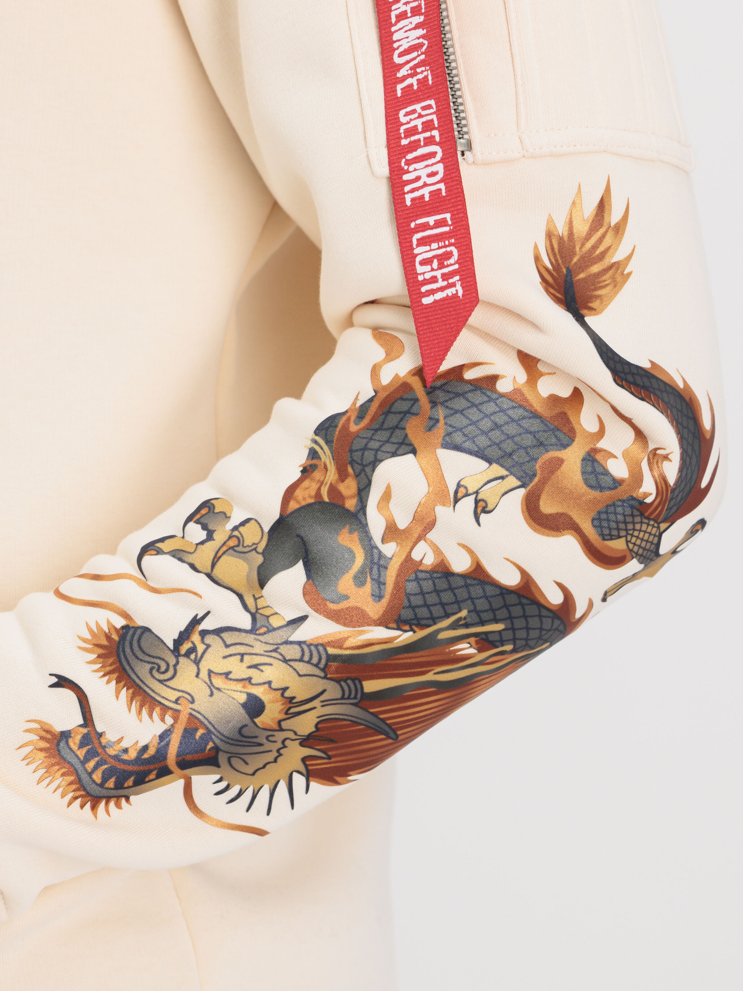 Dragon Embroidery Hoodie jet stream white 136334_578_alpha_industries_dragon_emb_hoody_006_183022
