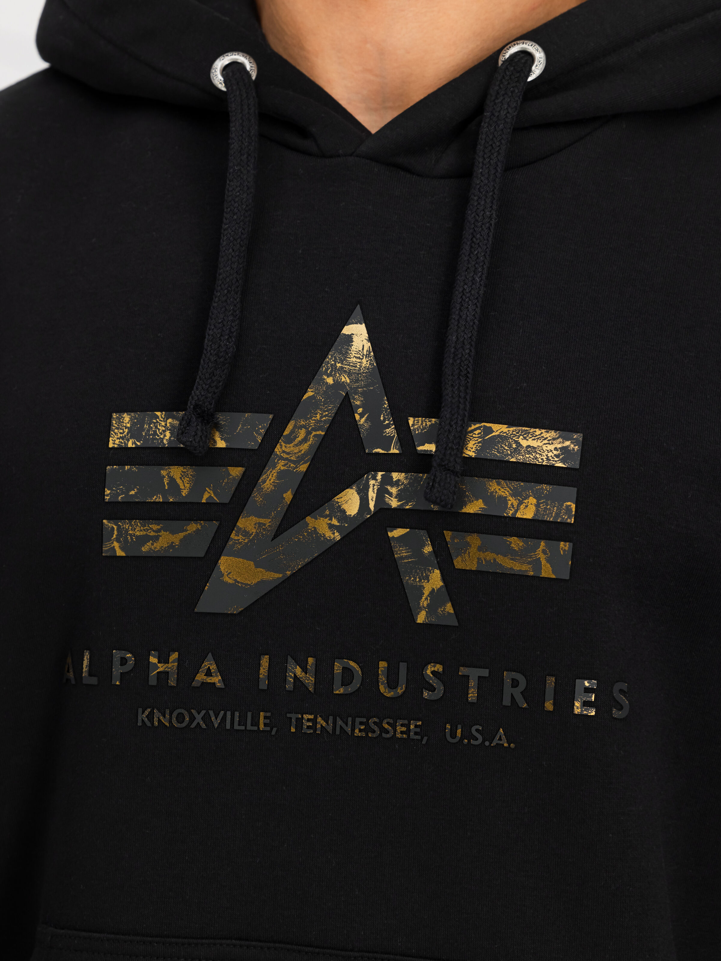 Basic Big Logo Effect Print Hoodie black 178312EP_03_3_detail_00001_196547