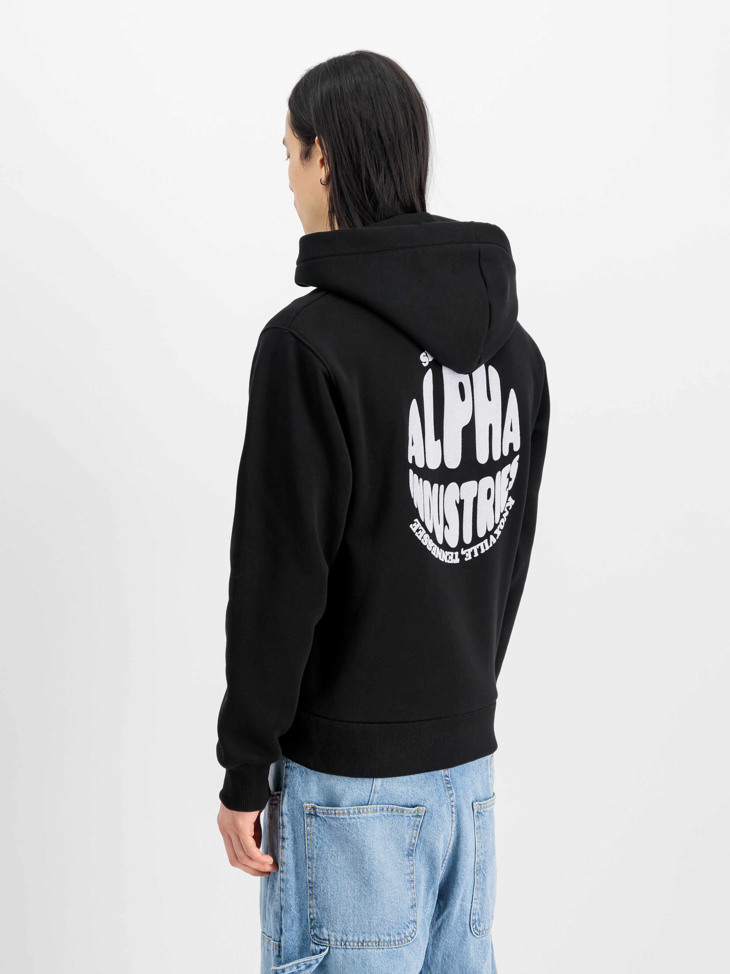 Backprint Logo Hoodie black 156336_03_2_model_00004_147723