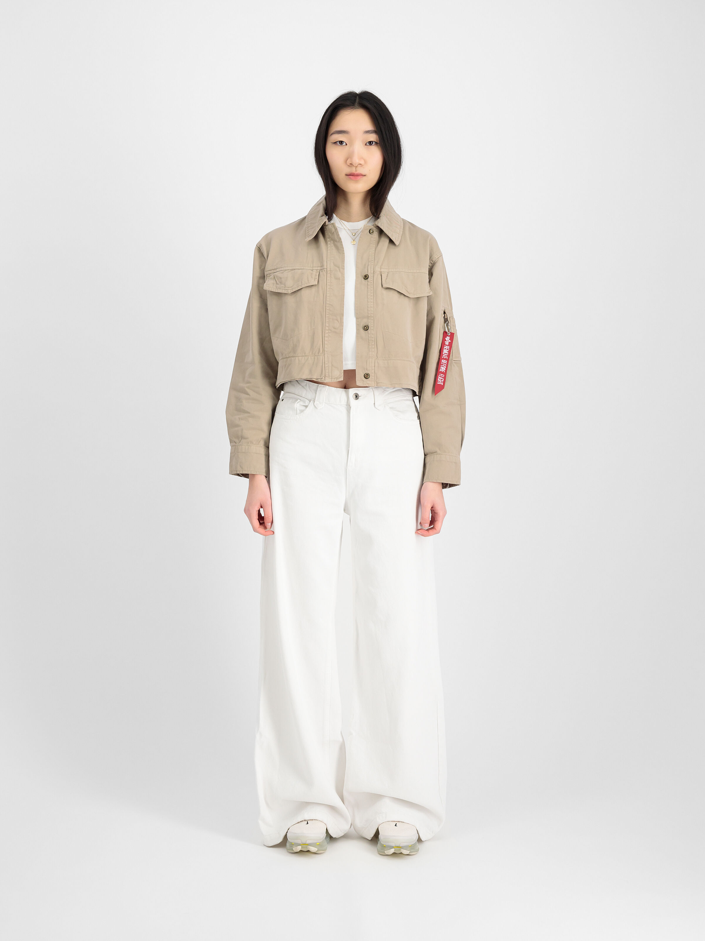 Deck Cropped Bomber Jacket Women vintage sand 136017_679_2_model_00001_123575