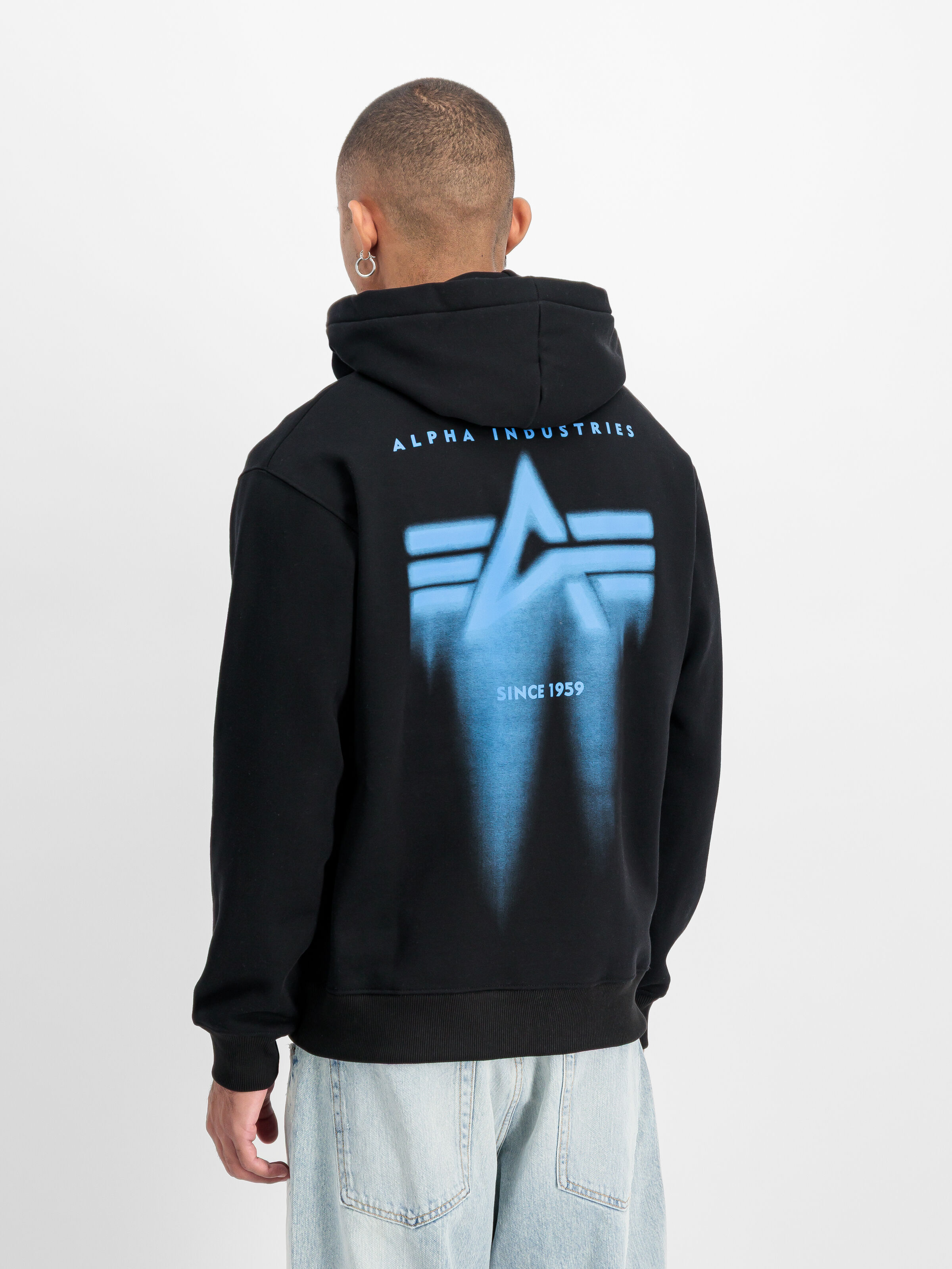 Spray Print Hoodie black 266336_03_2_model_00003_210625