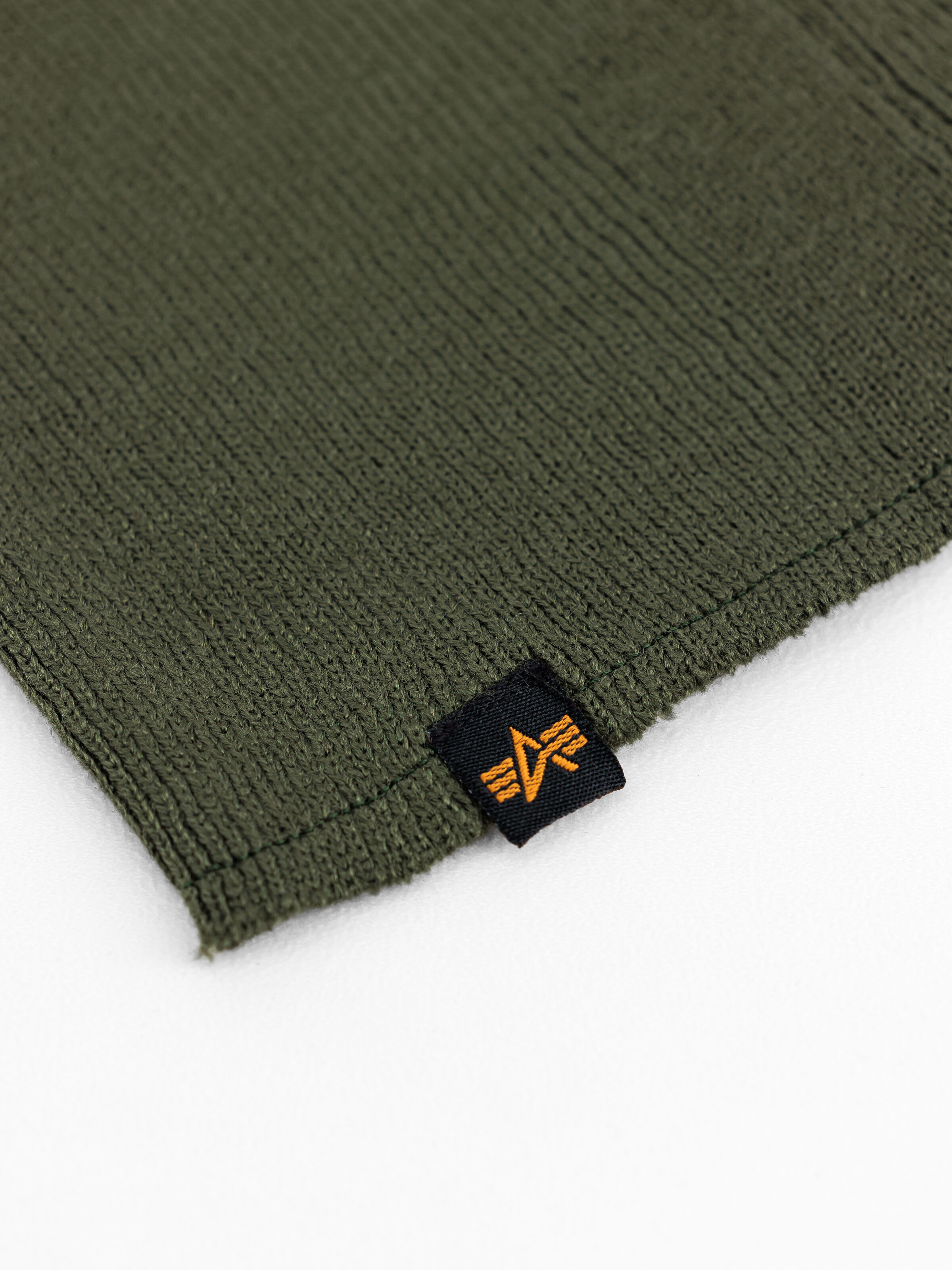 ALPHA x PROTOTYPES Raw Beanie Label dark green 258957_257_3_detail_00002_224502
