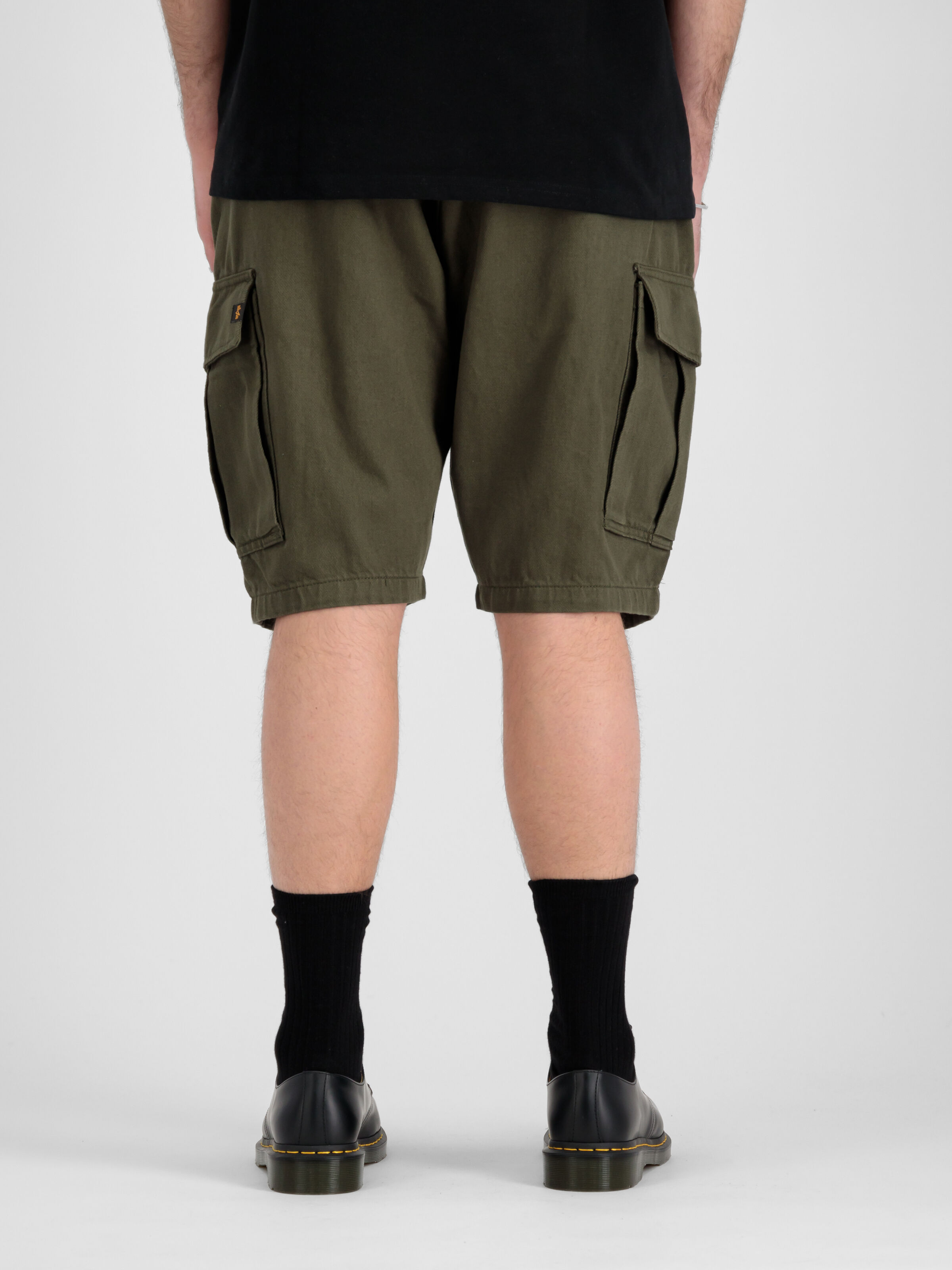 Aircraft Short dark olive 146250_142_00003_182438