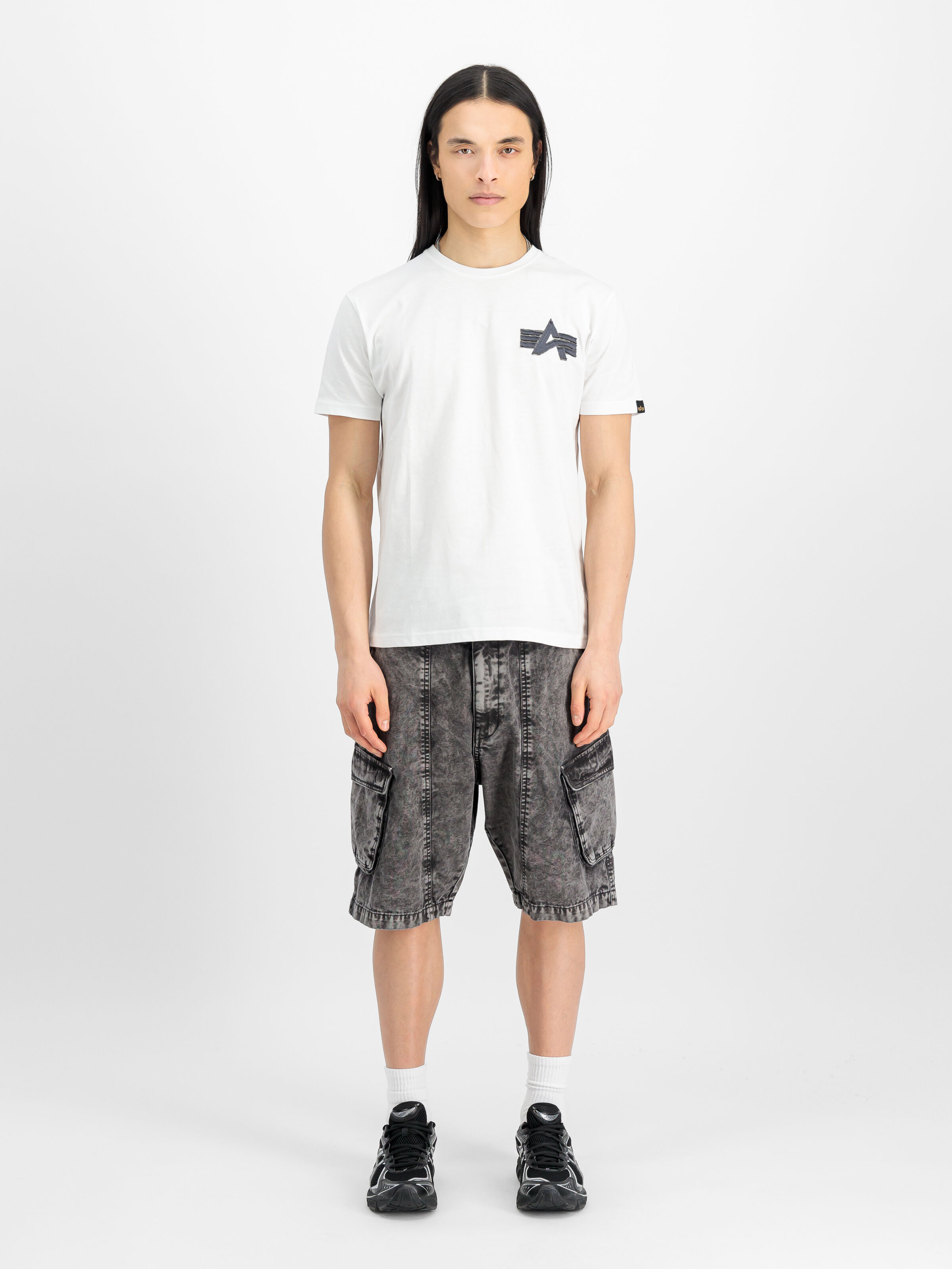 Canvas Acid Short black 156259_03_2_model_00001_149800