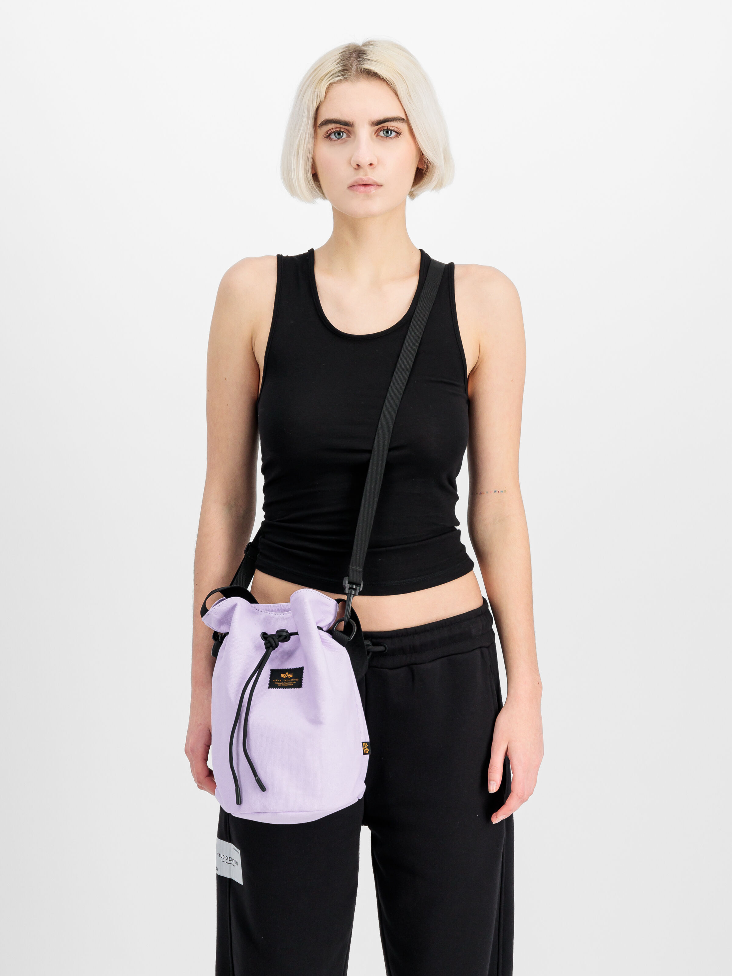 Carry Canvas Bag Women pale violet 156946_664_2_model_00001_141160