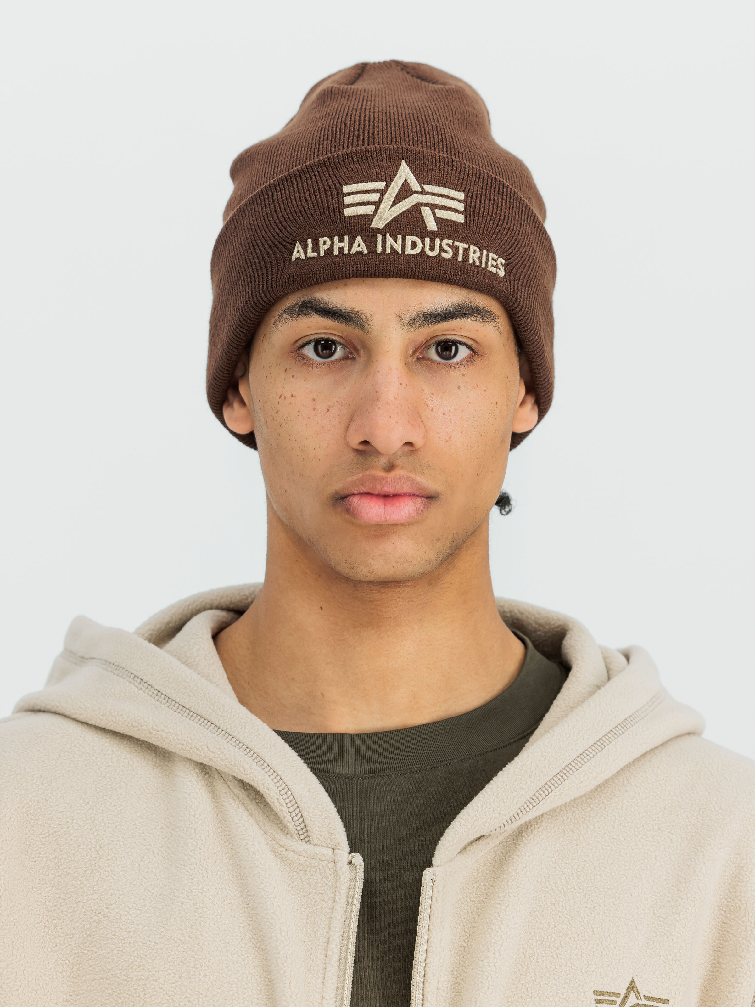 3D Beanie powder brown 168910_204_2_model_00001_235247