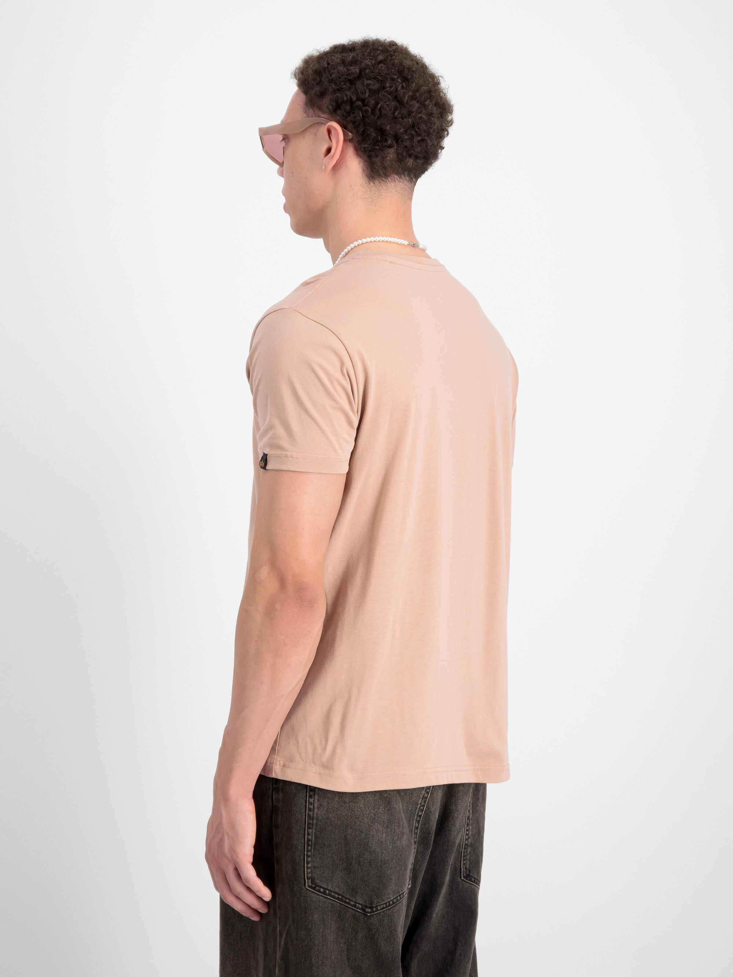 Basic Mid Logo T-Shirt Dusty Coral 118533_721_2_model_00004_97270