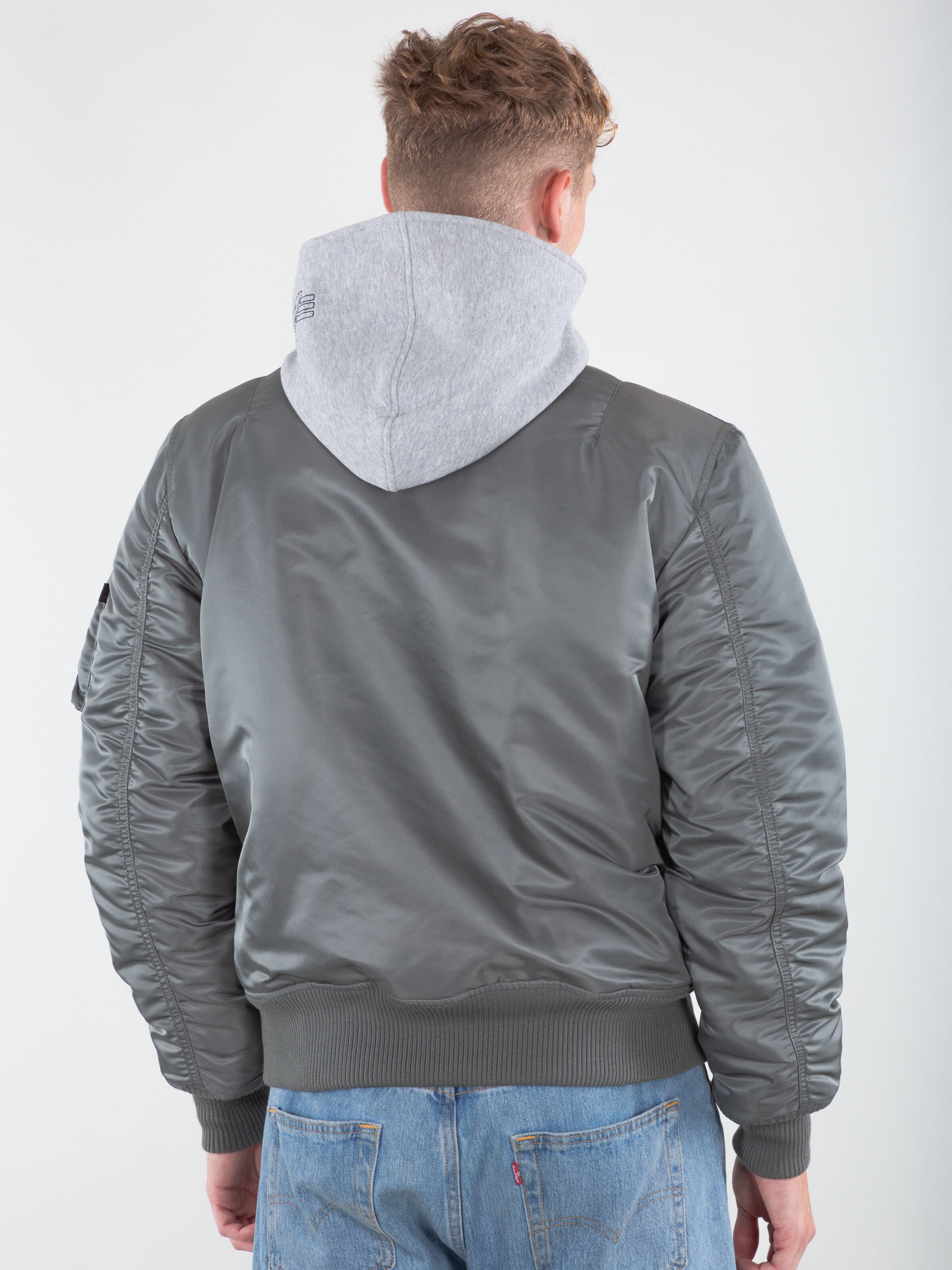 MA-1 D-Tec Hood Bomber Jacket vintage green 183110_432_alpha_industries_ma_1_d_tec_010_182616