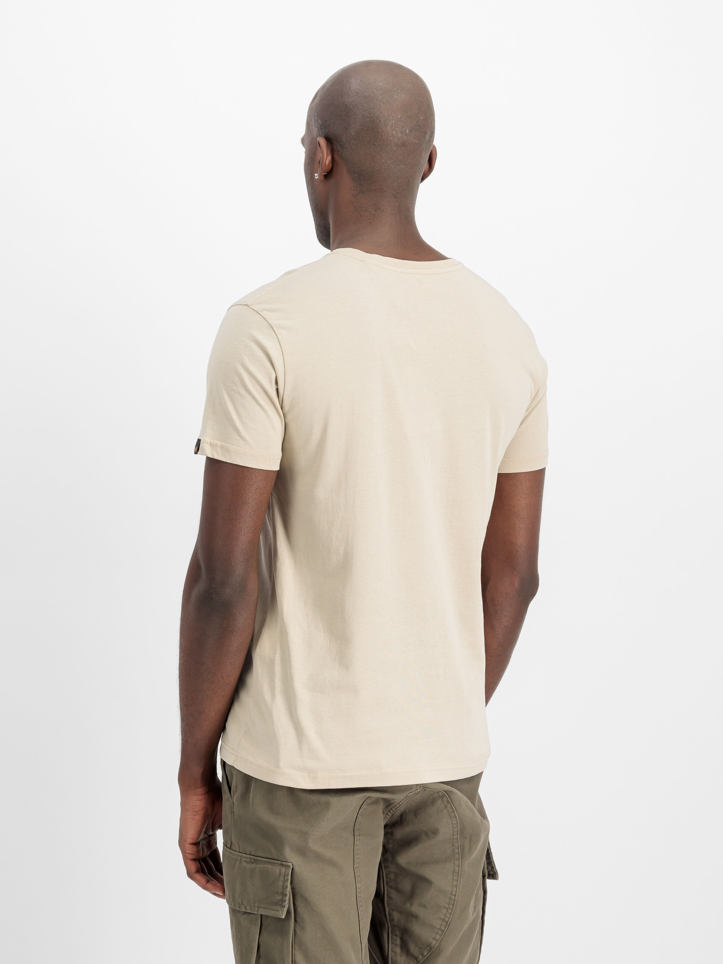 Basic Big Logo T-Shirt organic beige 100501_627_2_model_00003_159818