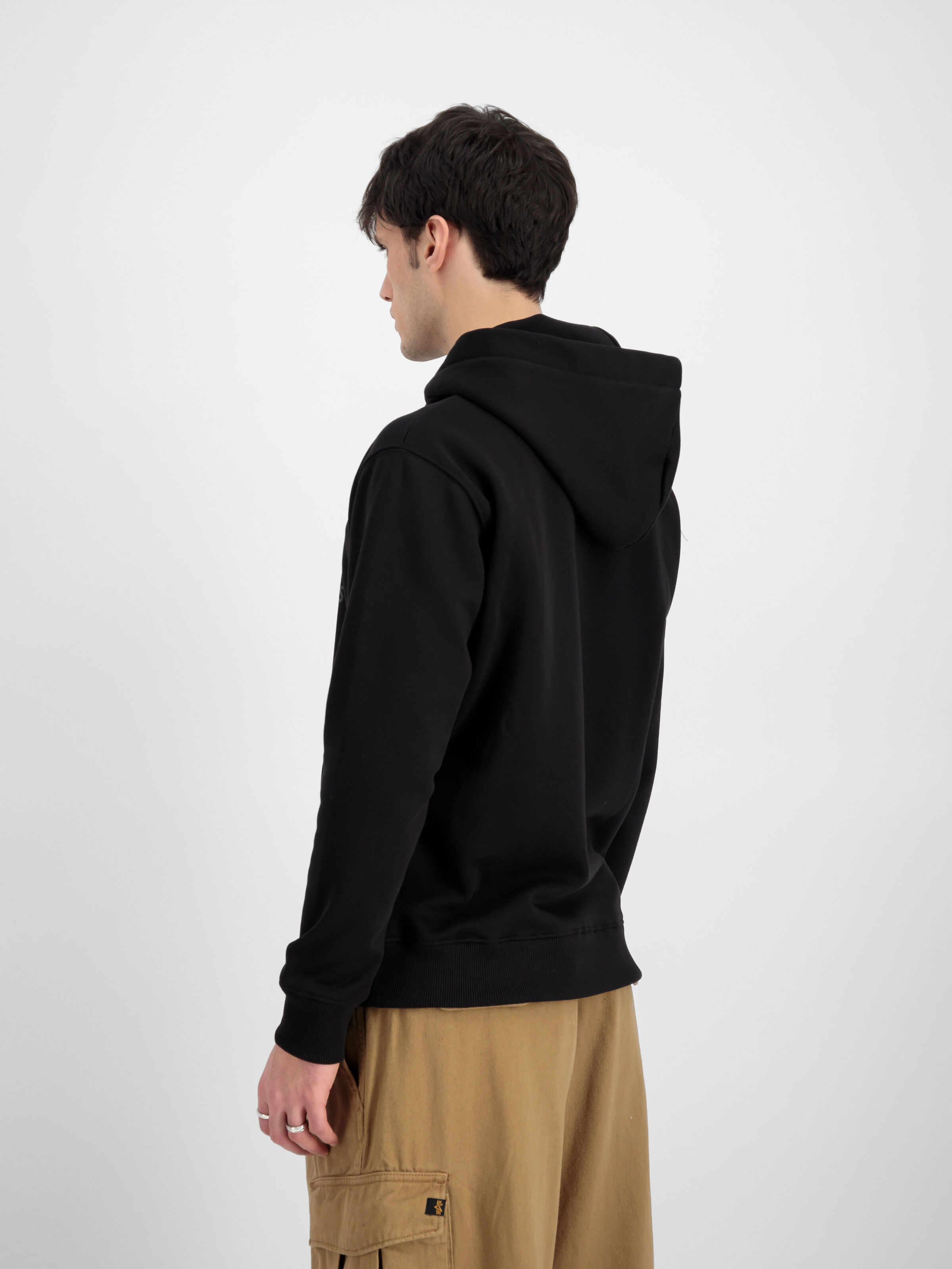 Basic Carbon Hoodie black/black 146343_515_2_model_00004_129873
