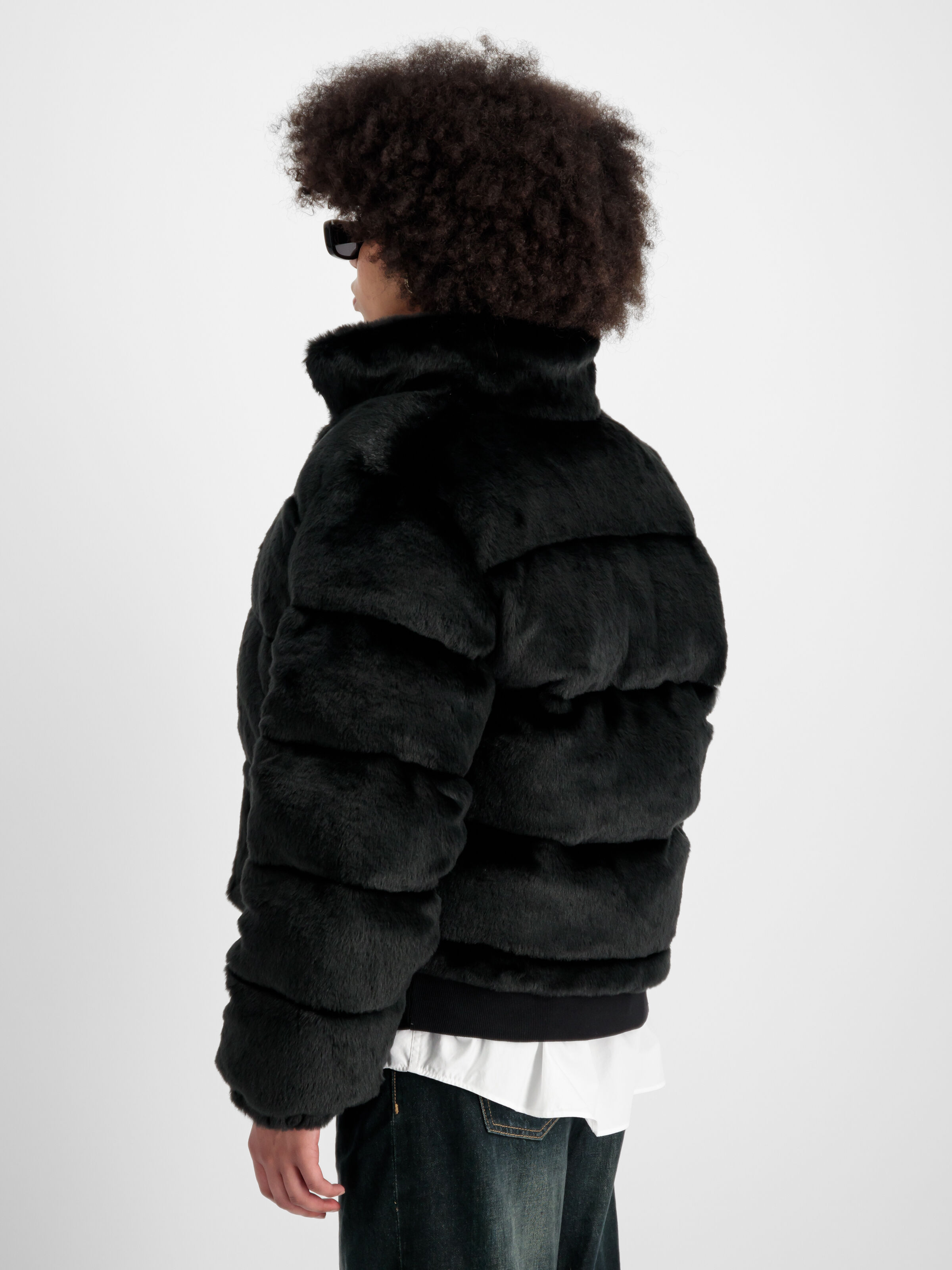 Fur Puffer Winter Jacket Women black 148002_03_2_model_00004_99539
