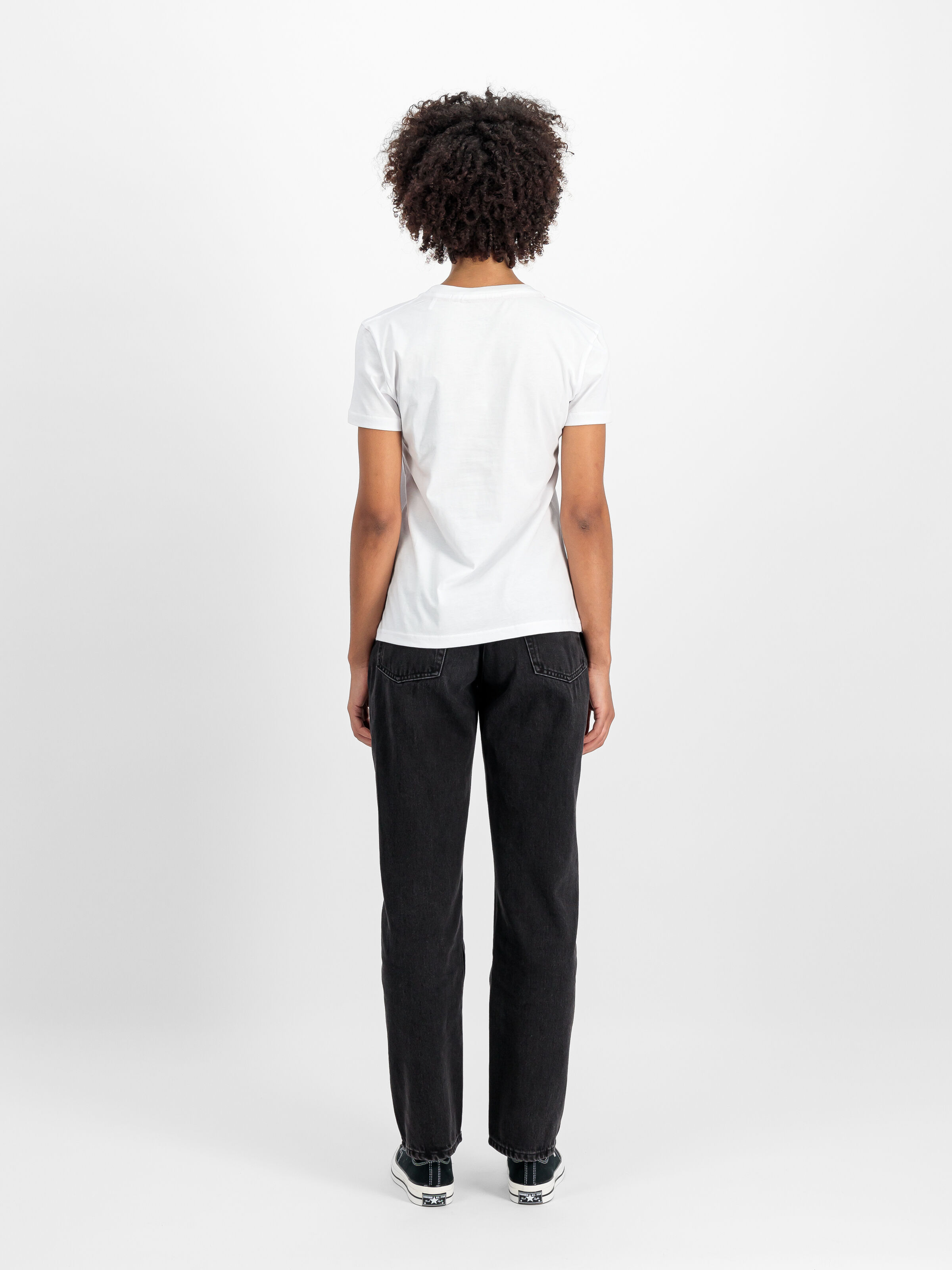 New Basic Big Logo T-Shirt Women white 196051_09_2_model_00002_112664