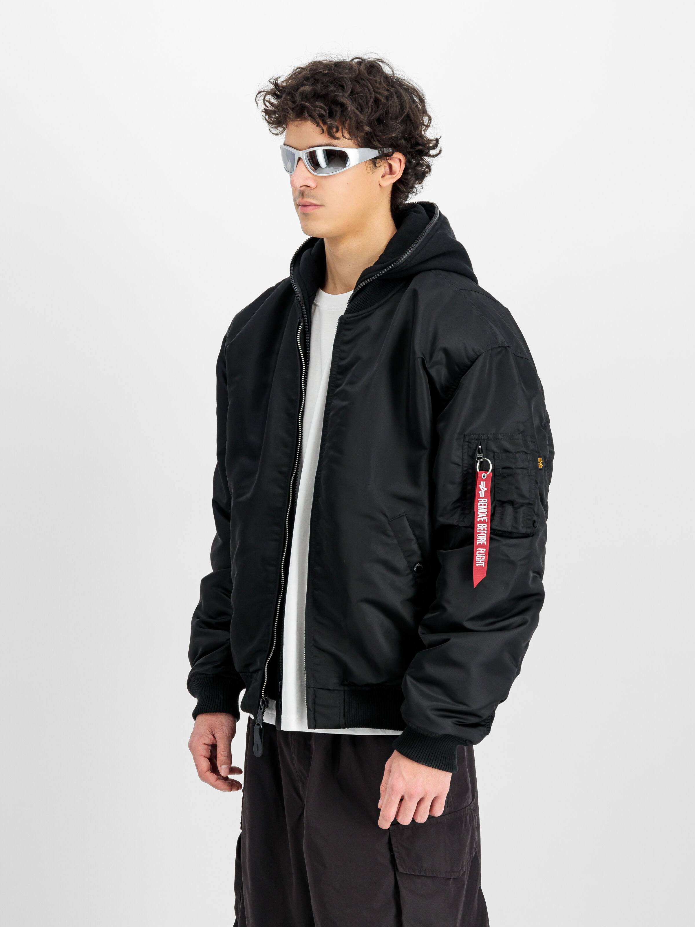 MA-1 D-Tec Studio Bomber Jacket black/black 156143_515_2_model_00003_140086