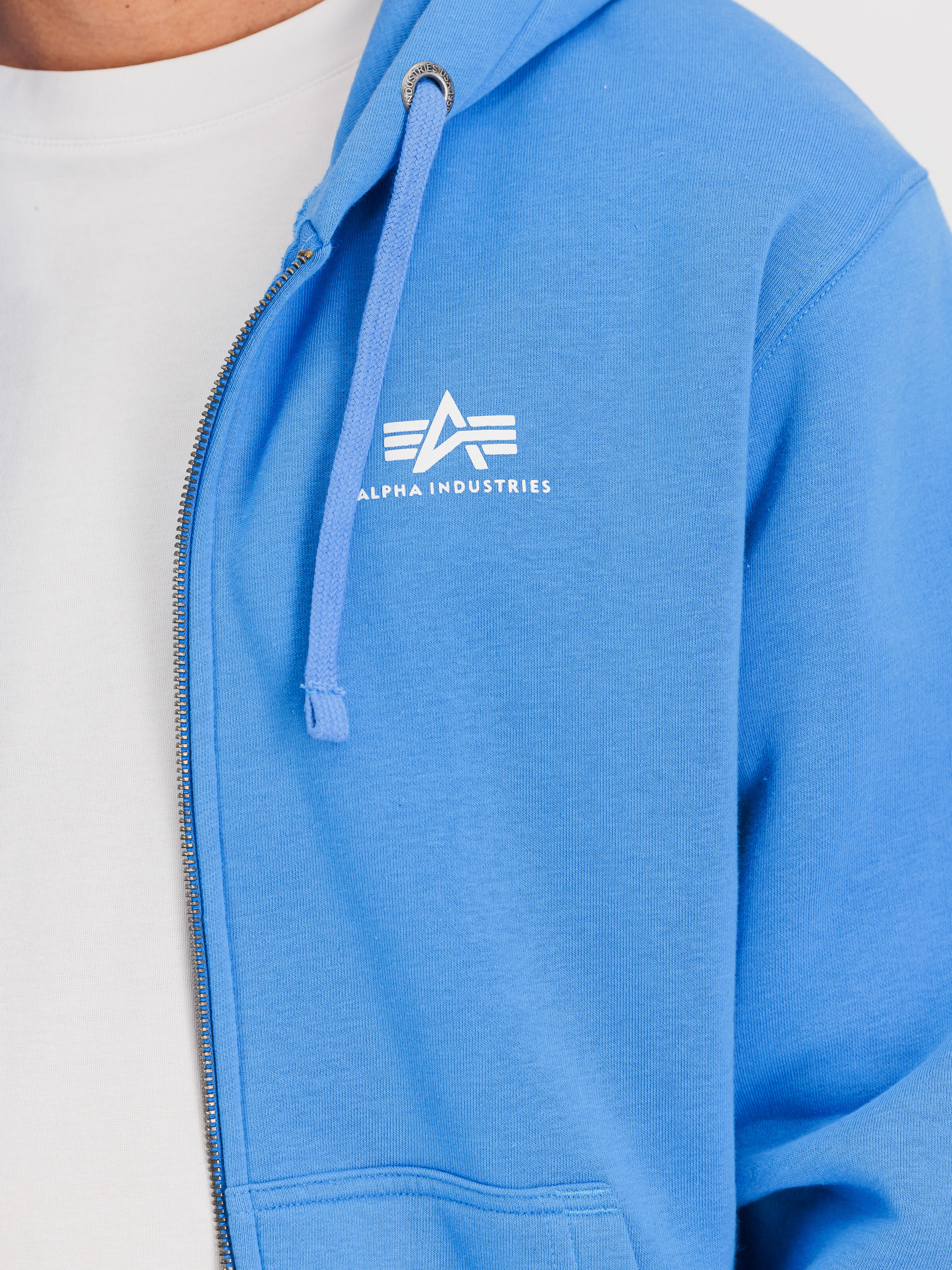 Basic Small Logo Zip Hoodie mediteranian blue 118342_737_3_detail_00001_118627