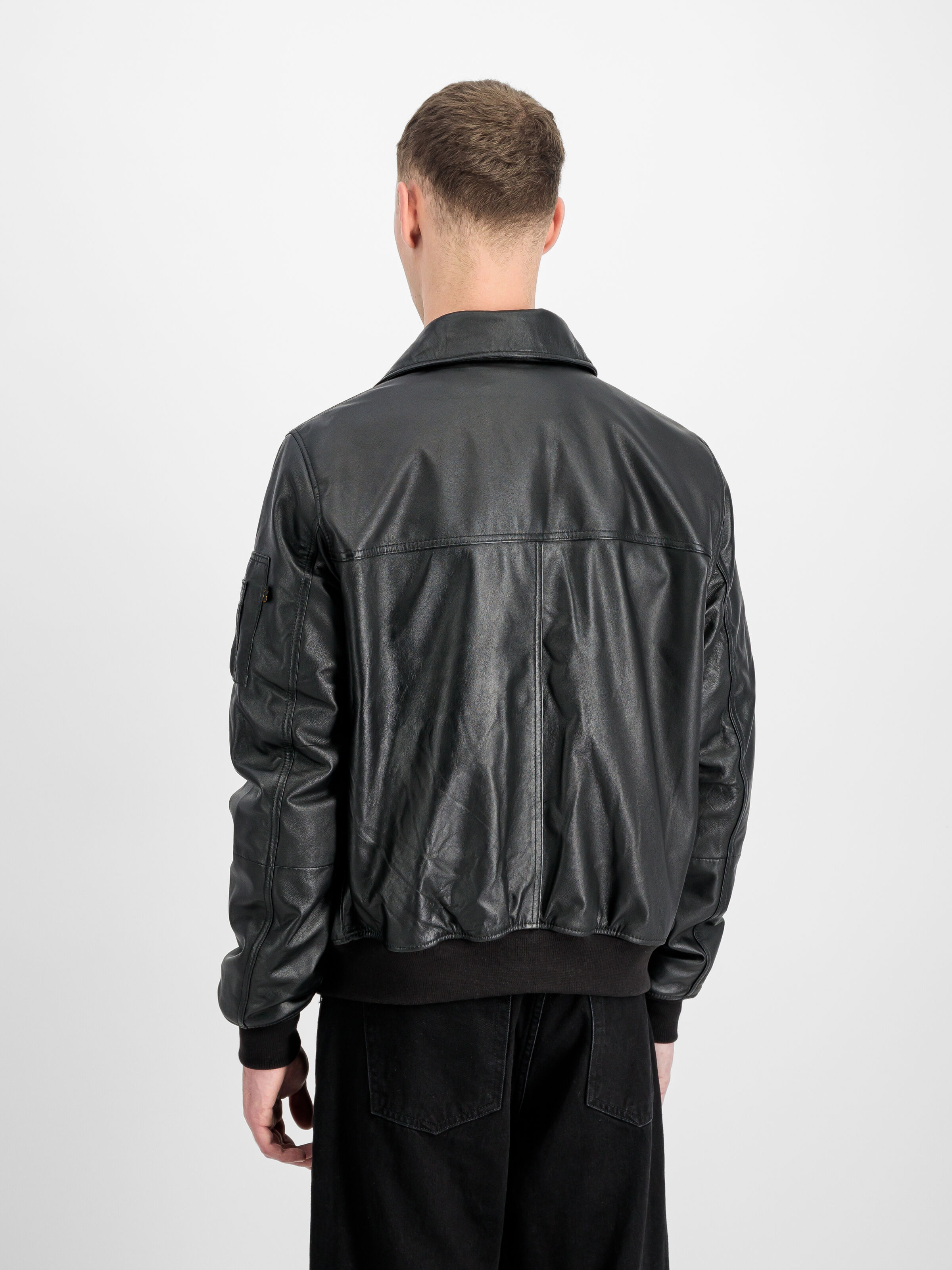 CWU-45/P Leather Bomber Jacket black 266106_03_2_model_00003_219333