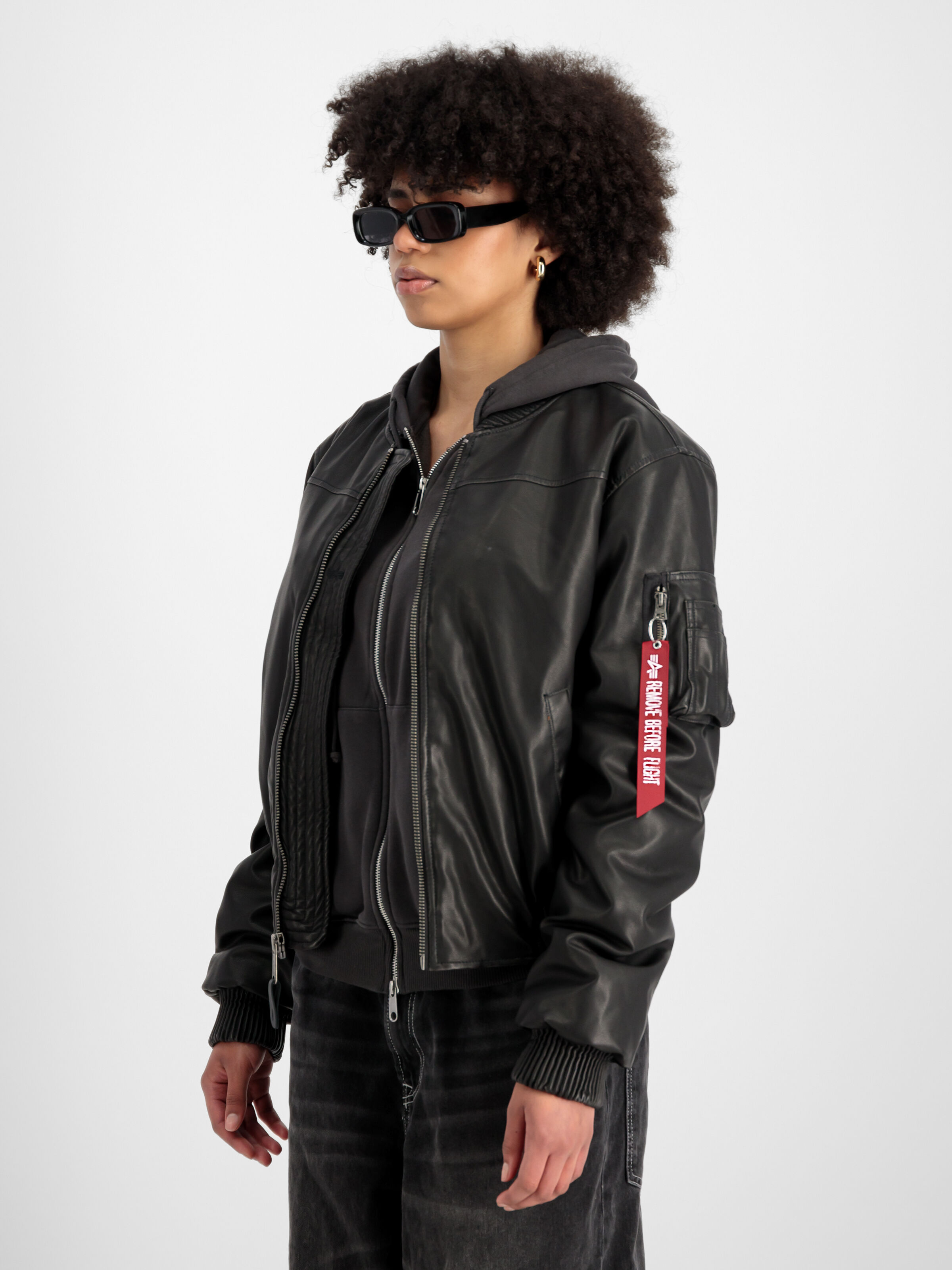 MA-1 Faux Leather Vintage Bomber Jacket Women black 148005_03_2_model_00003_99463