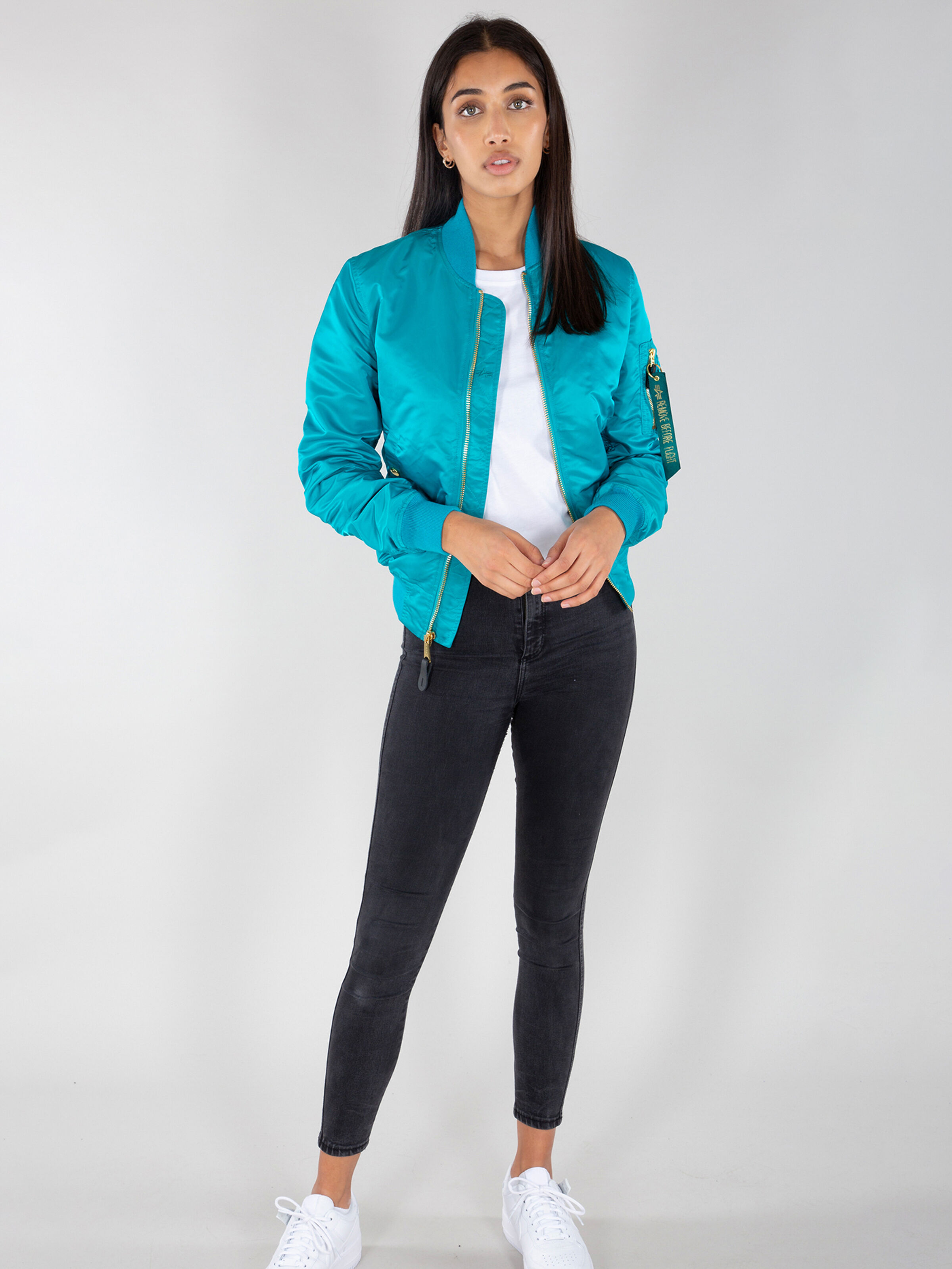 MA-1 VF Light Bomber Jacket Women blue lagoon 156001_576_alpha_industries_ma_1_vf_lw_wmn_003_221304