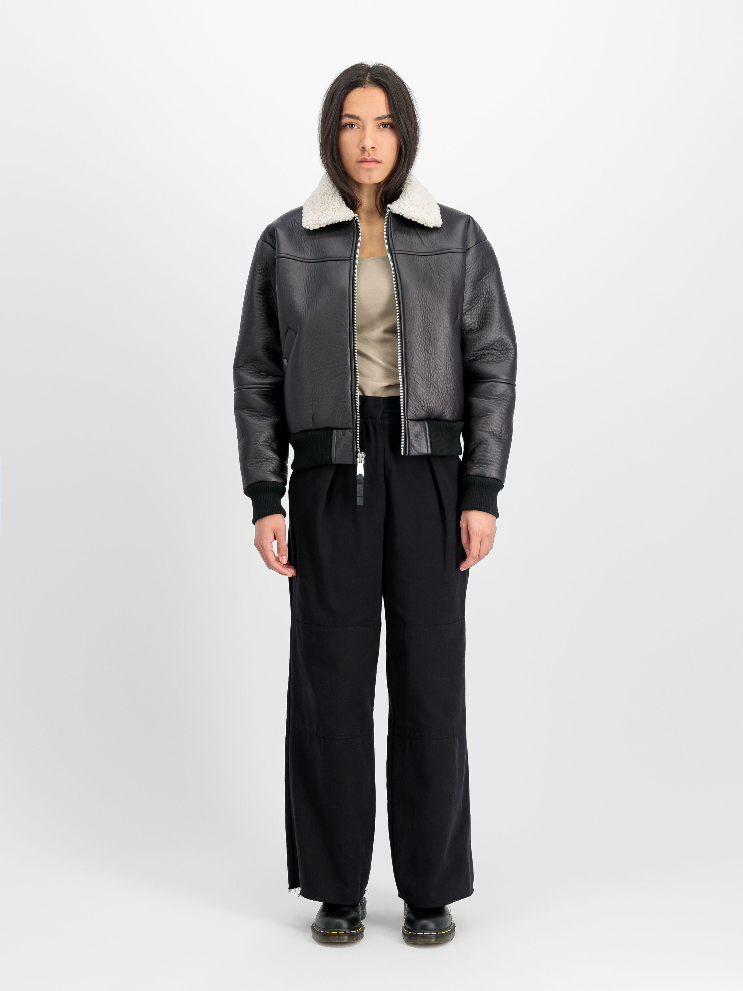 B-15 Modified Winter Jacket Women black 258007_03_2_model_00001_166585