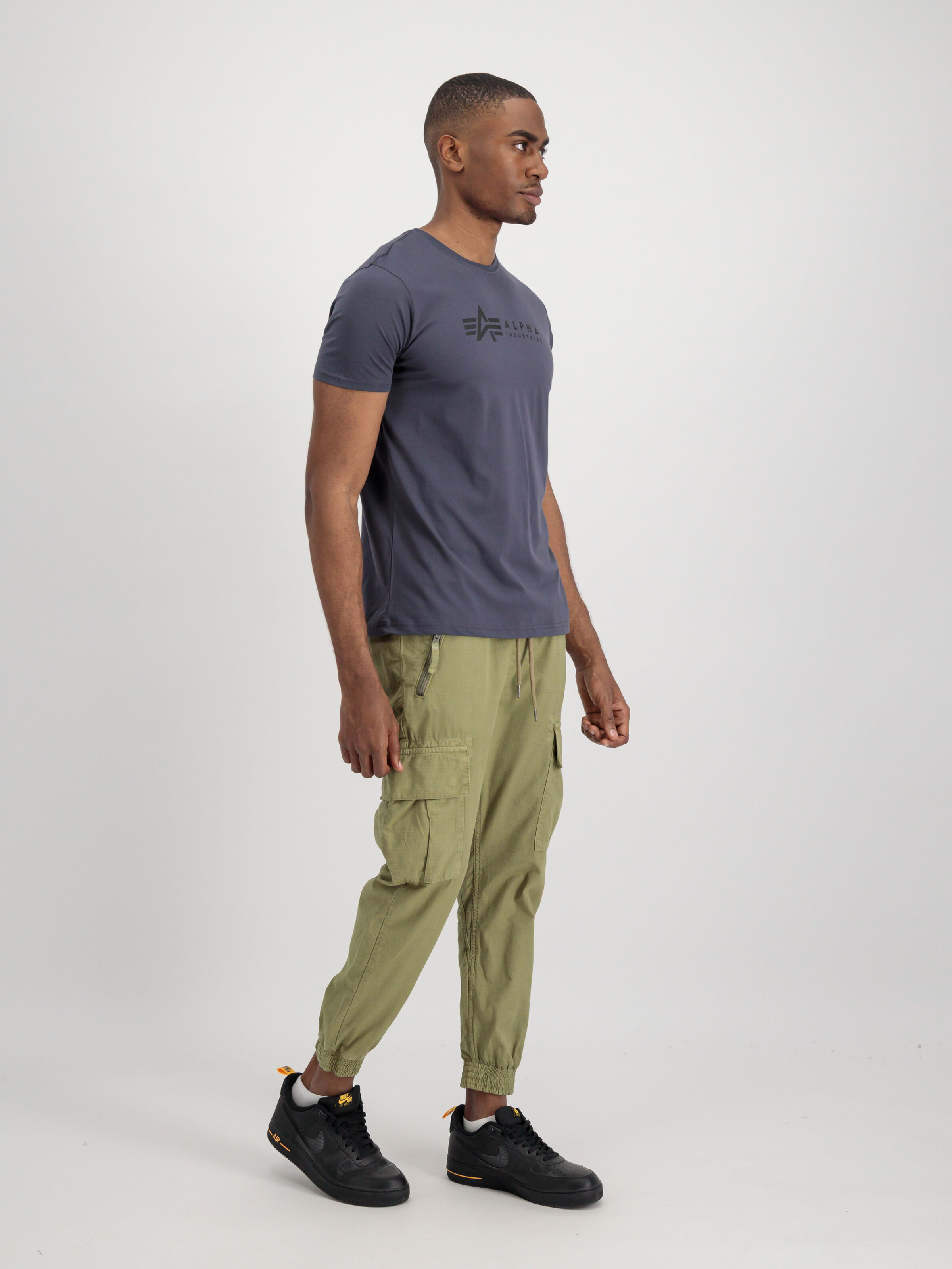 Ripstop Jogger Pant light olive 116201_82_alpha_industries_ripstop_jogger_005_217490.jpg